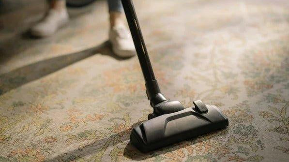 5 Essential Tips on How to Clean a Turkish Rug - Kirmen™