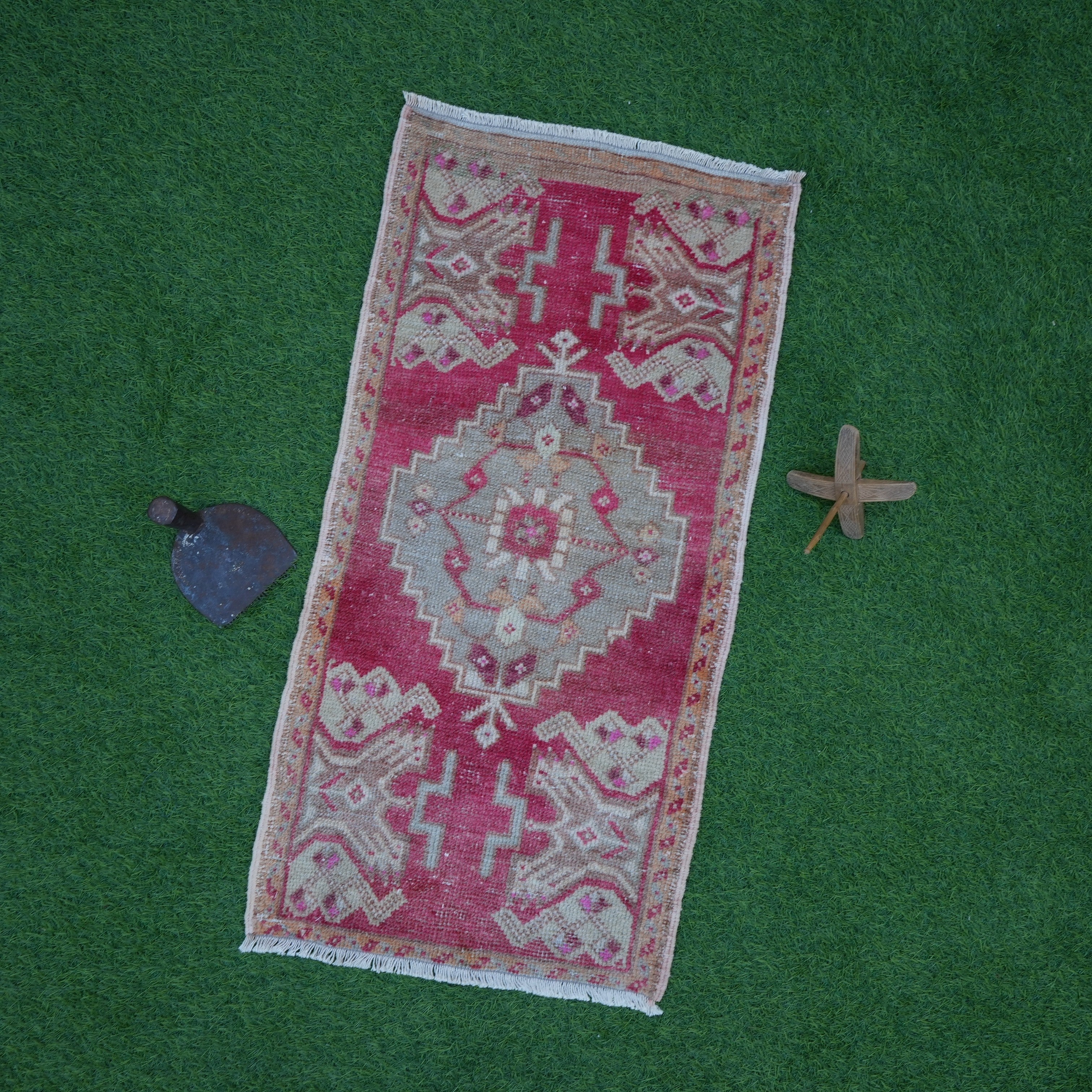 Antony - Vintage Small Rug