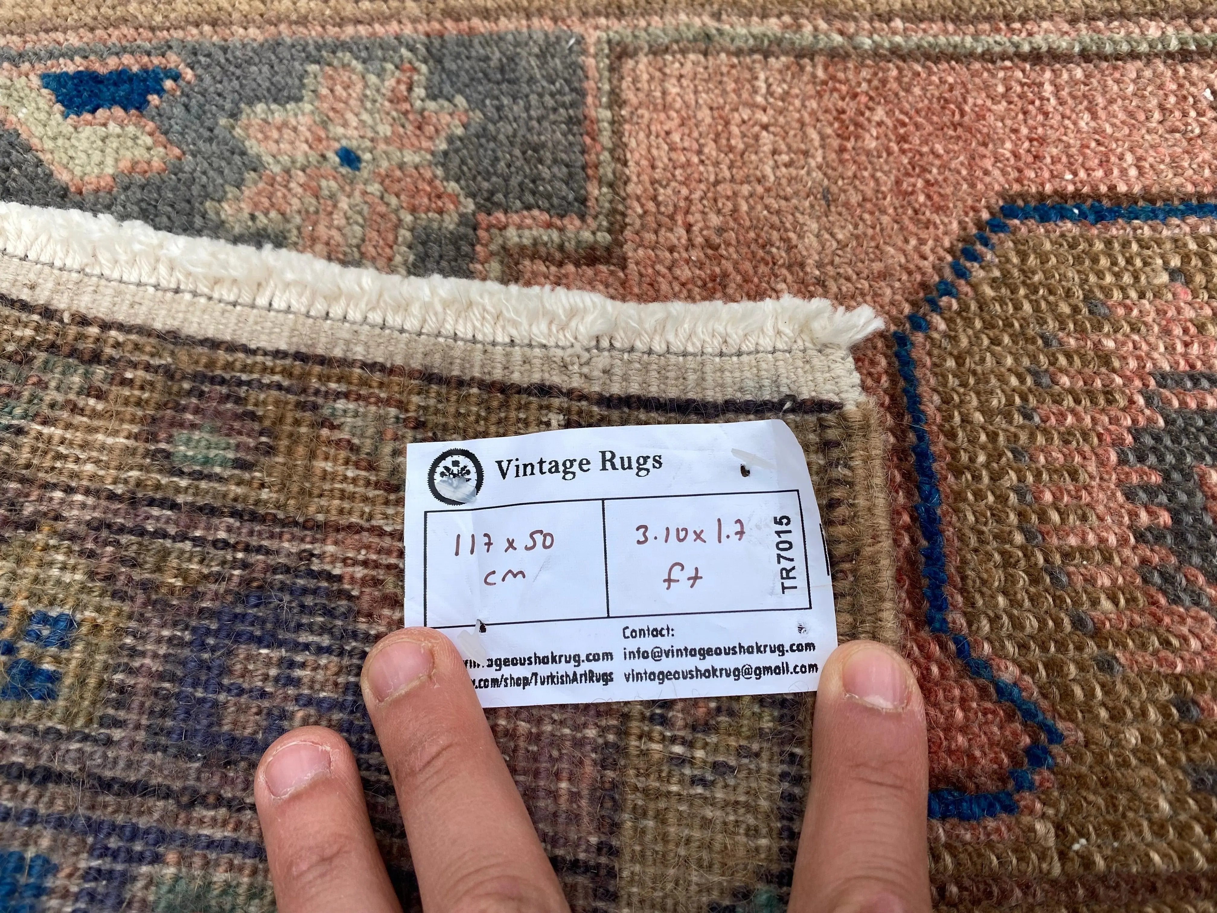 Arden 1'7'' x 3'10''