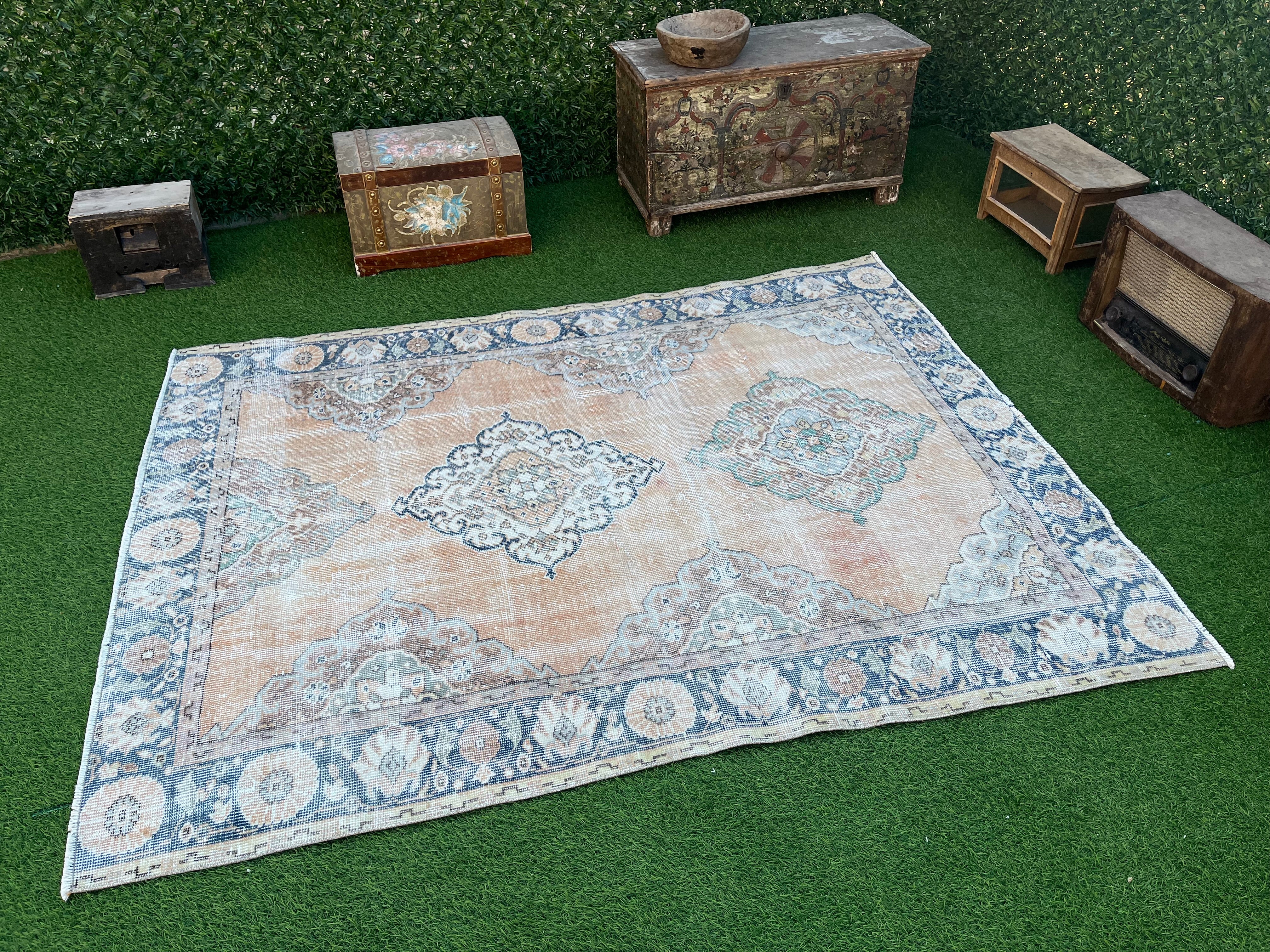 Arjun 4'10'' x 6'6''