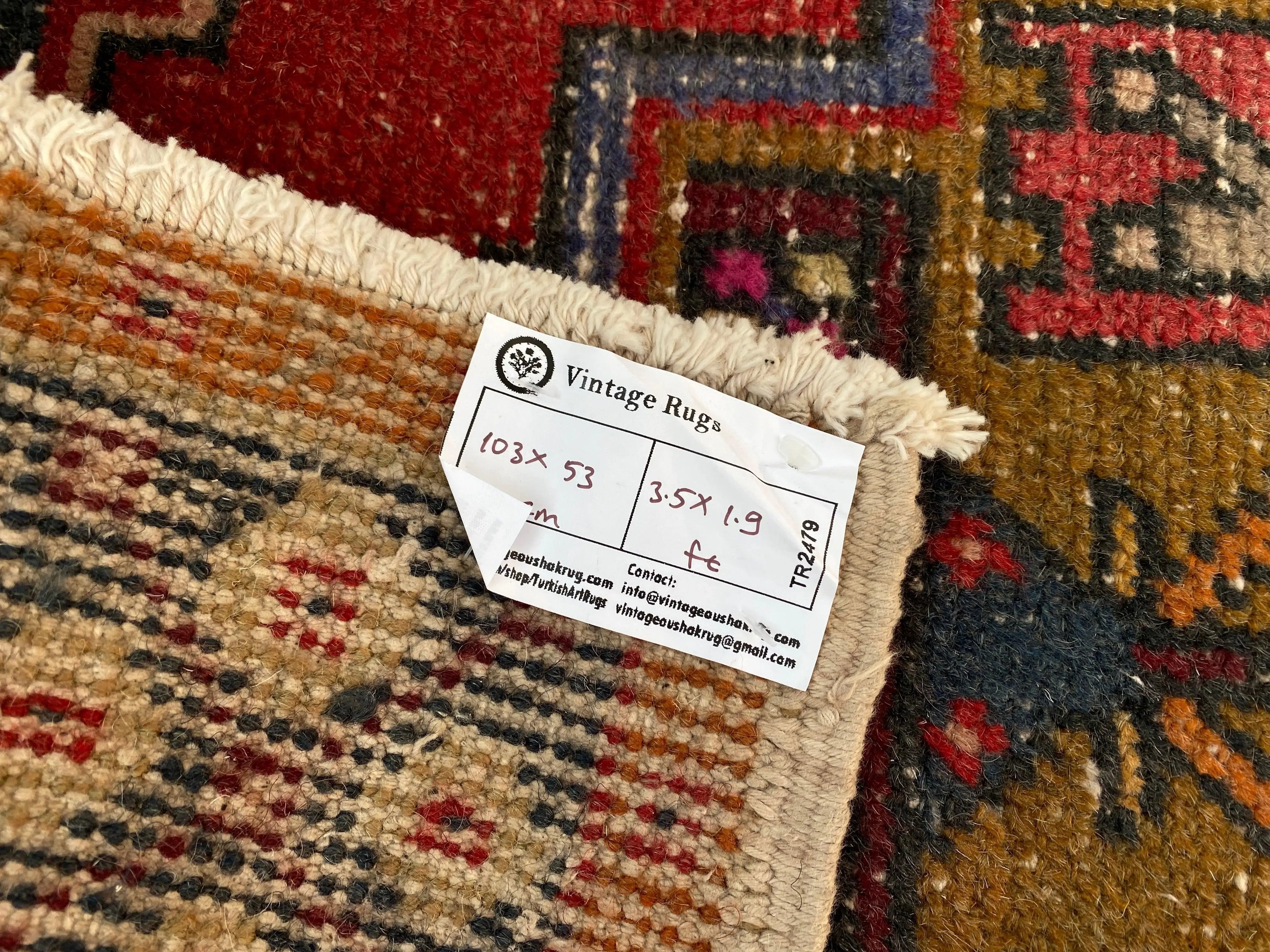 Augustine 1'9'' x 3'5''