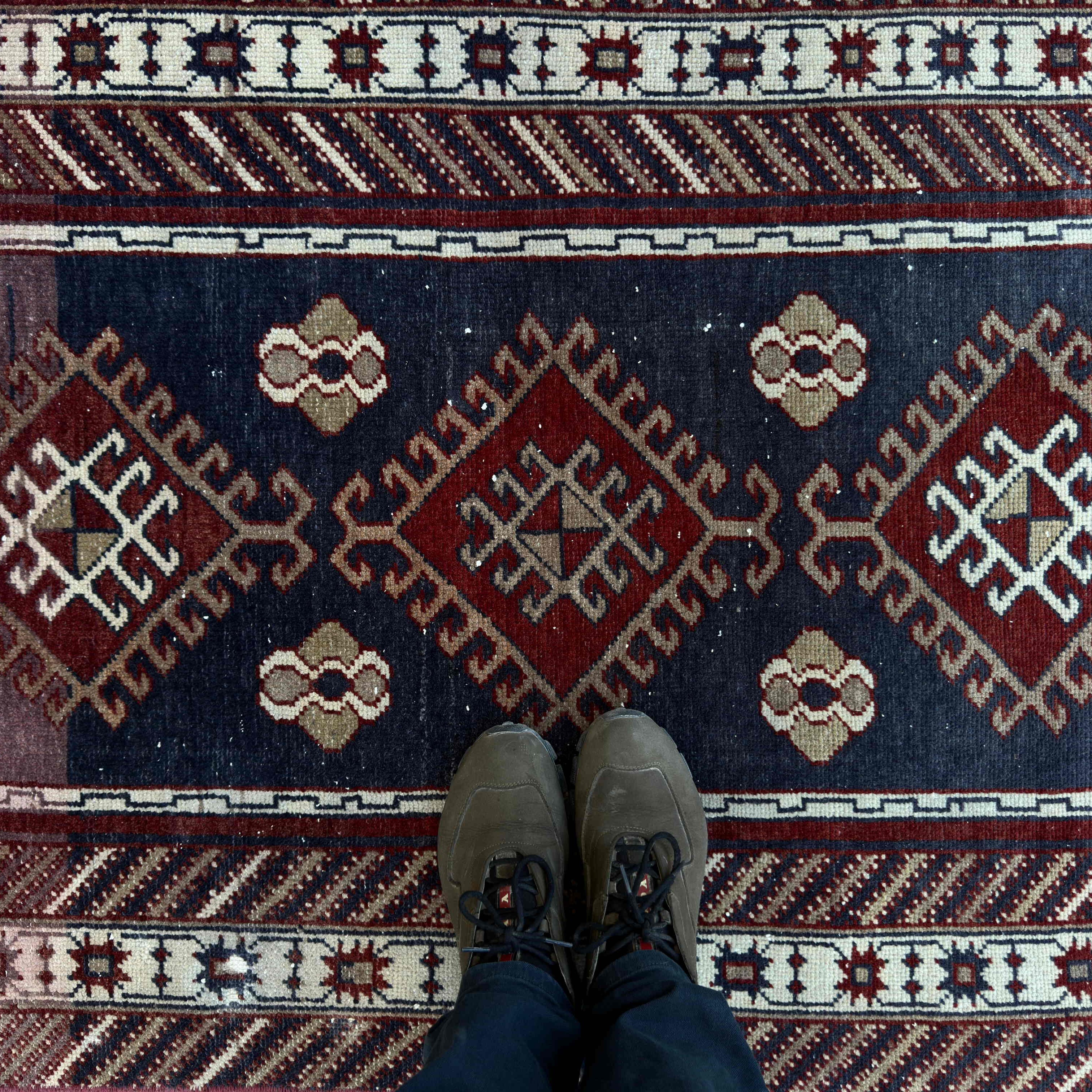 Bayard 3'1'' x 6'3''