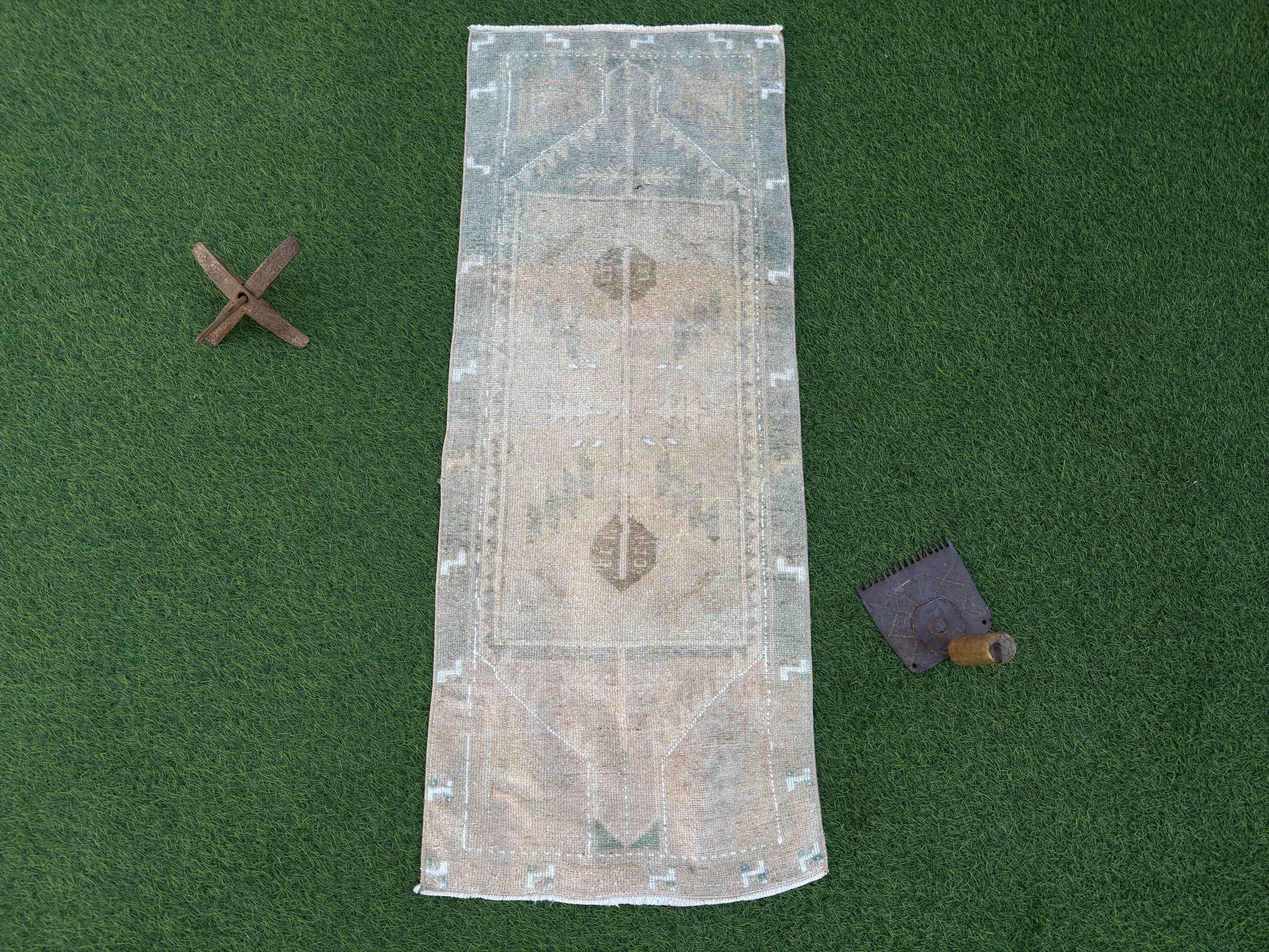 Bickford 1'6" x 3'9"