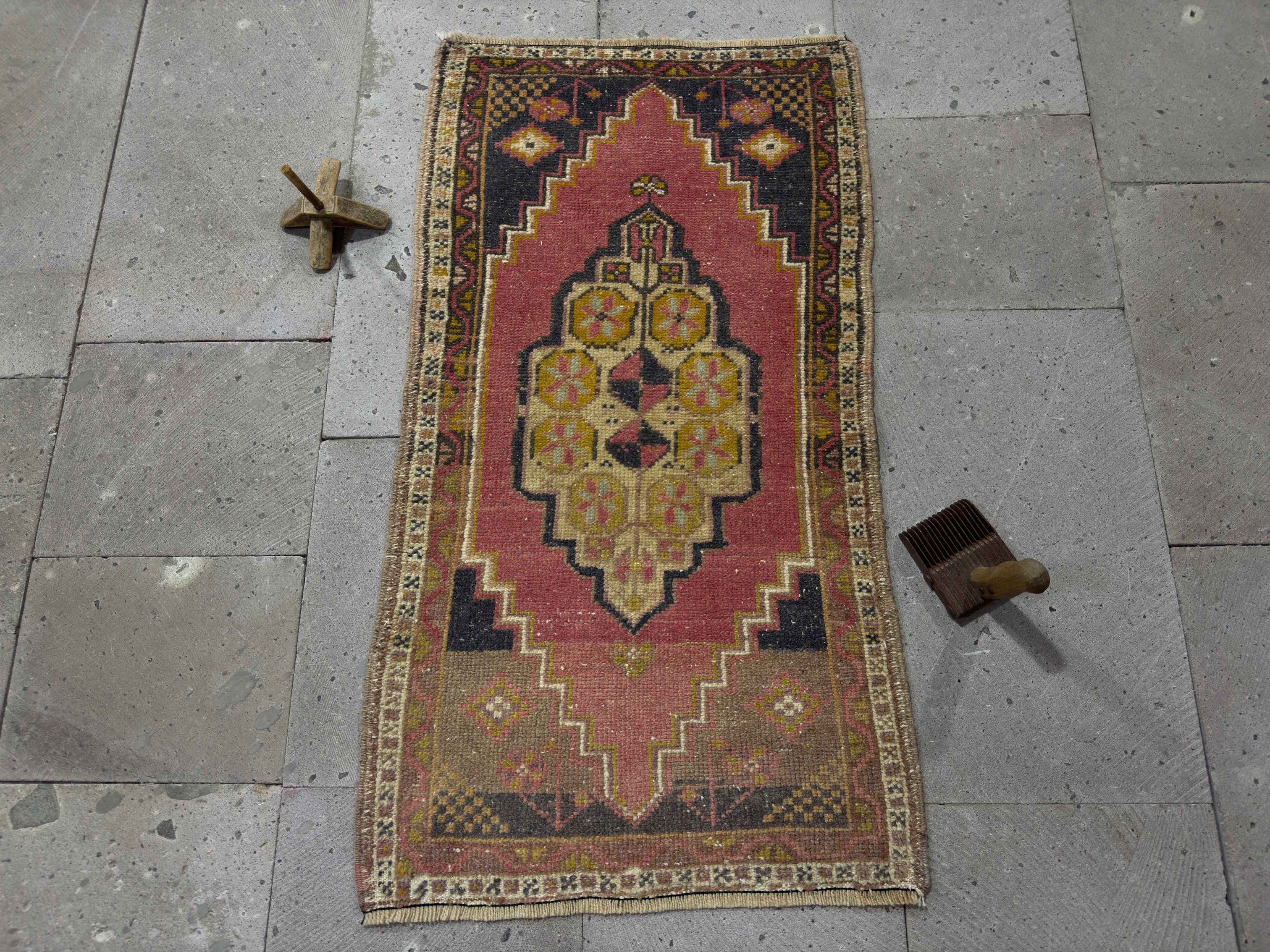 Bren 1’9” x 3’3”