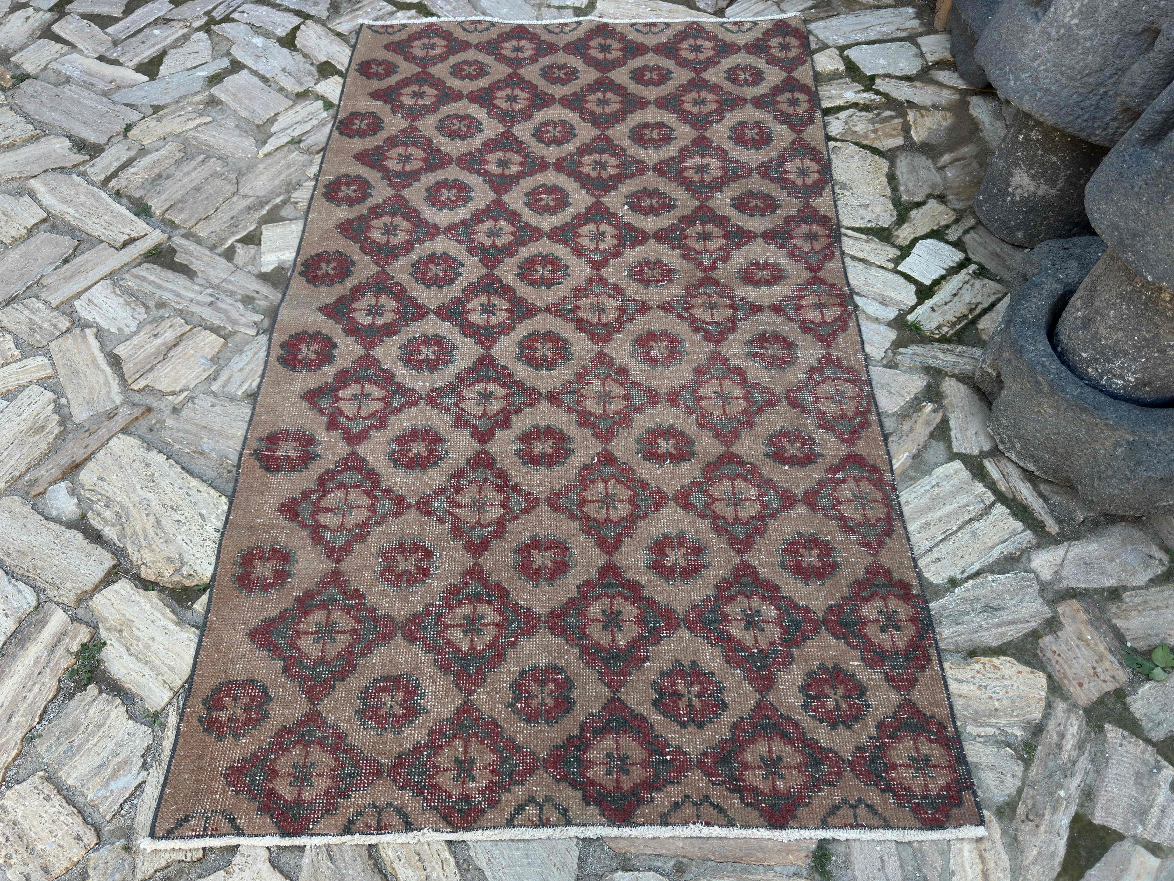 Calbert 4'5'' x 7'4''