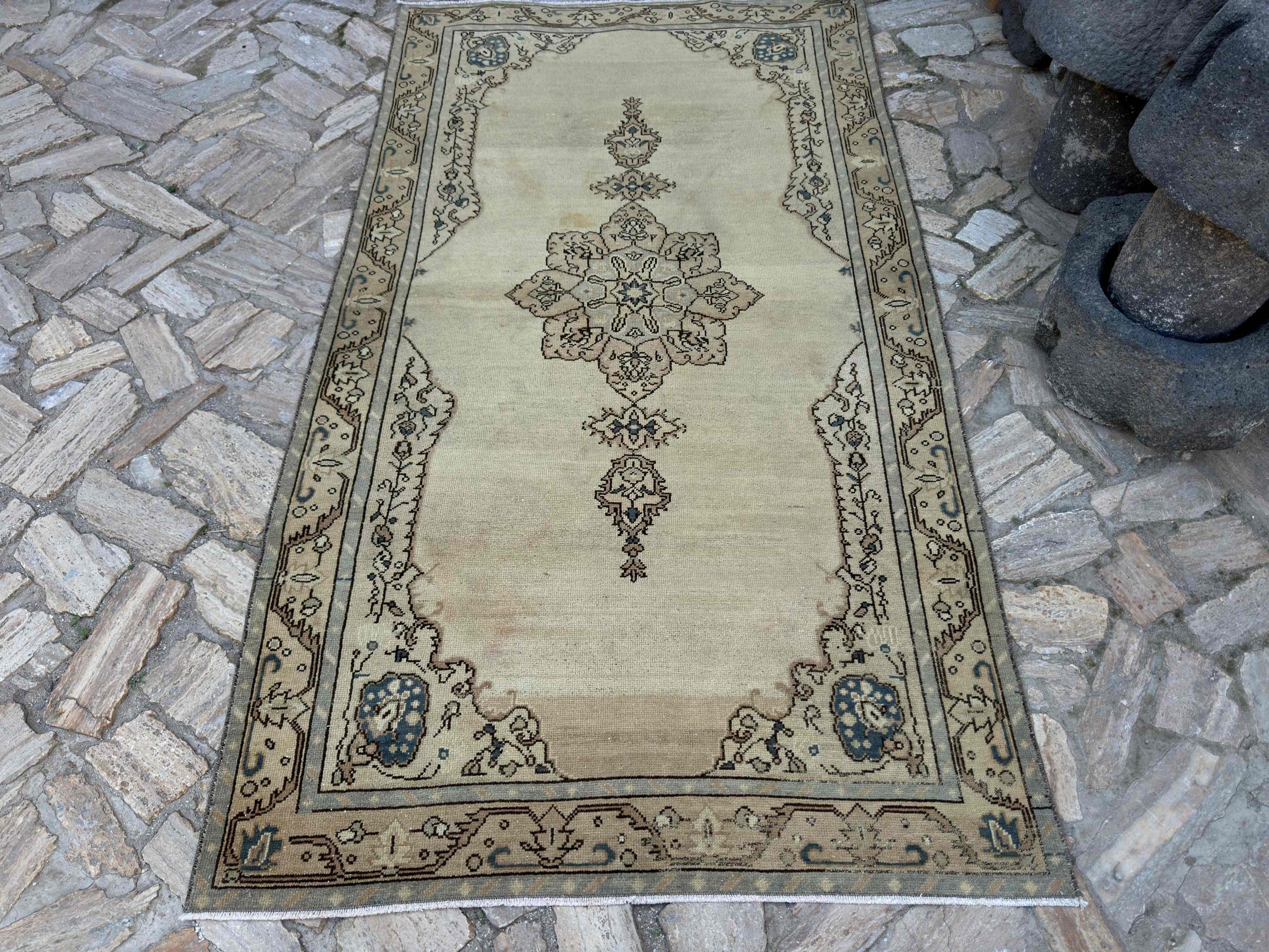 Camber 4'8'' x 8'4''