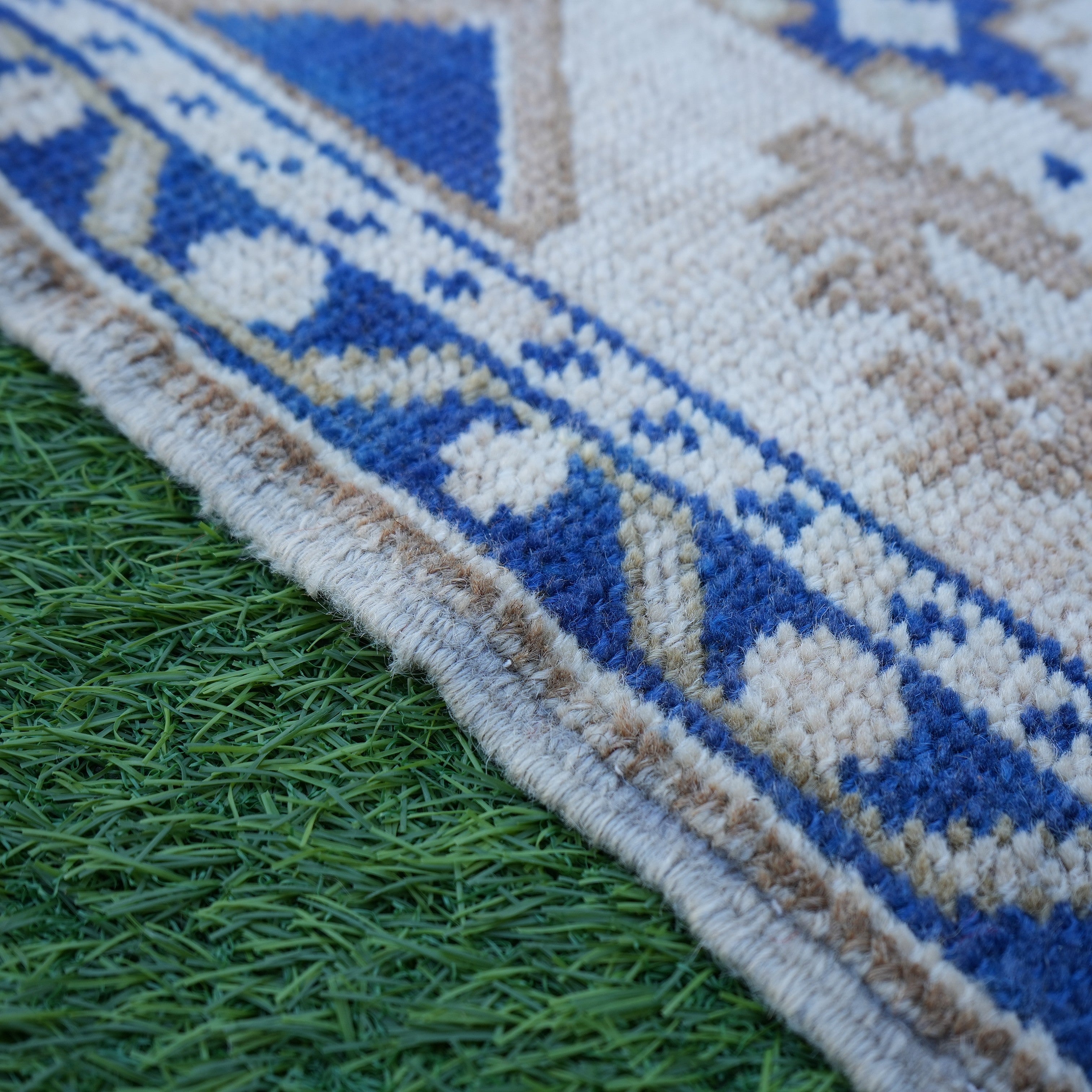 Cati - Vintage Turkish Rug