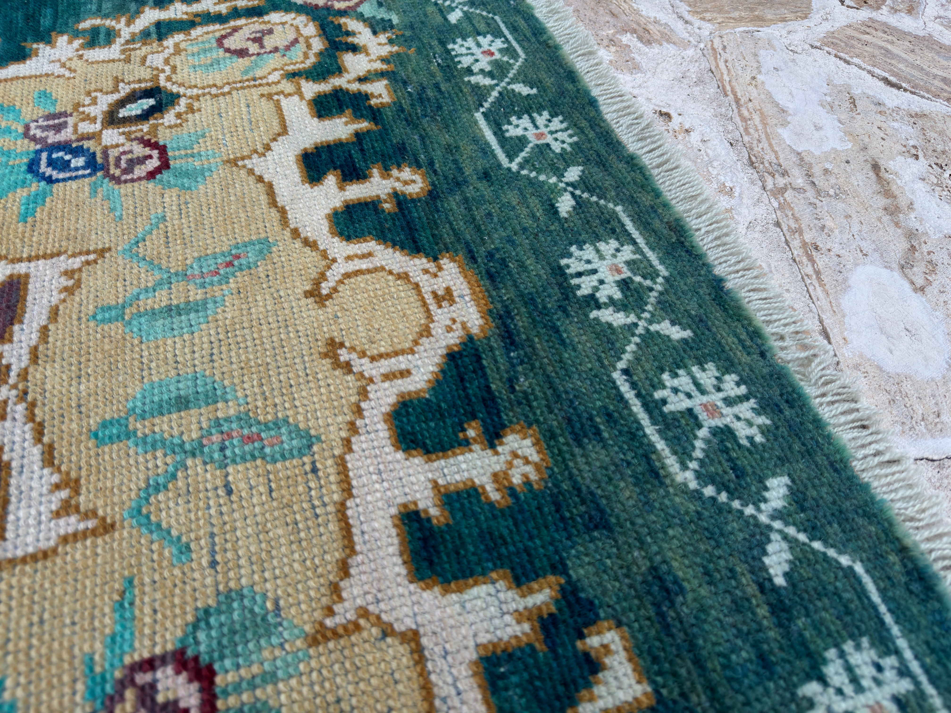 Catlin 4’ x 6’3”