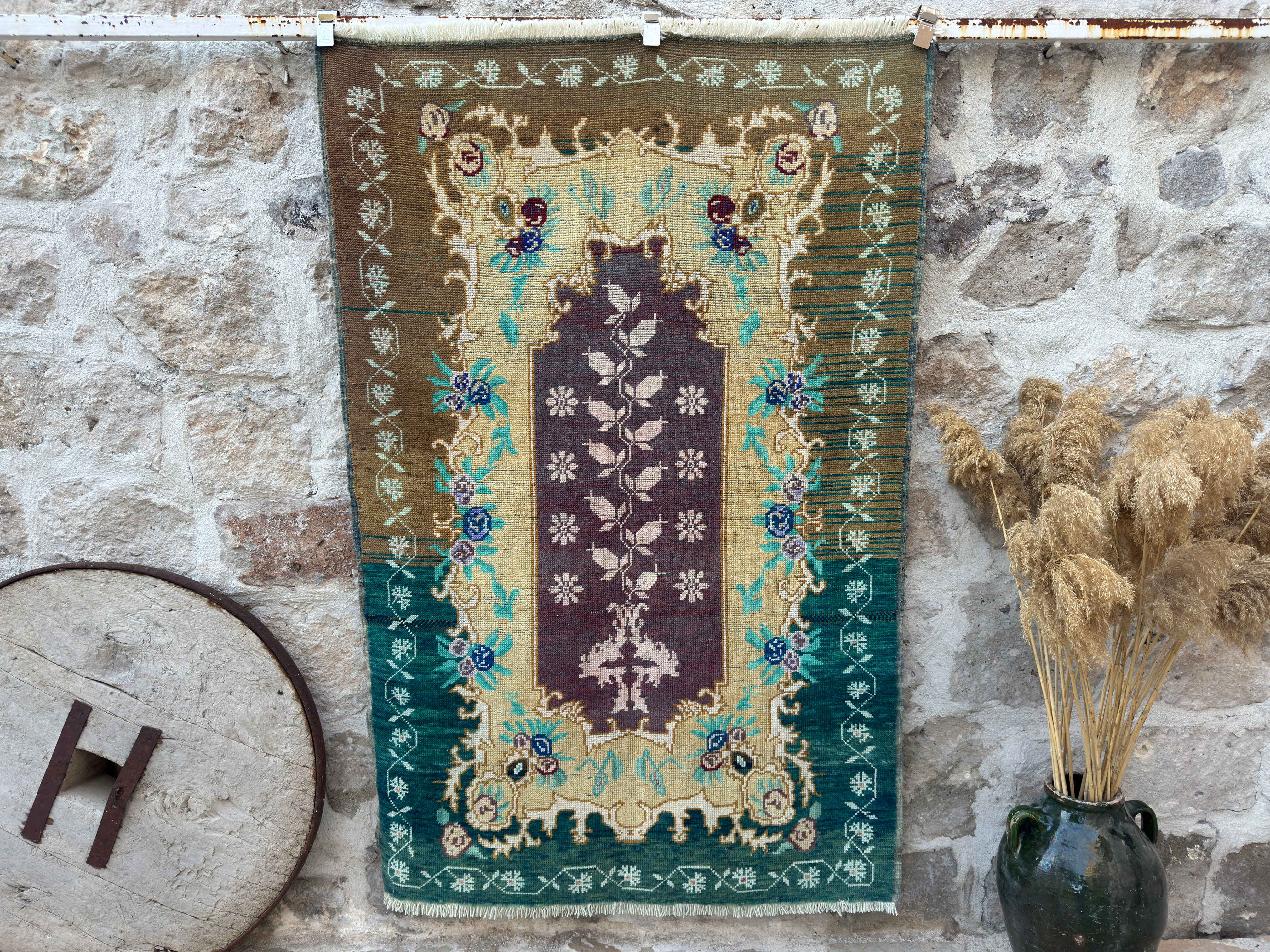 Catlin 4’ x 6’3”