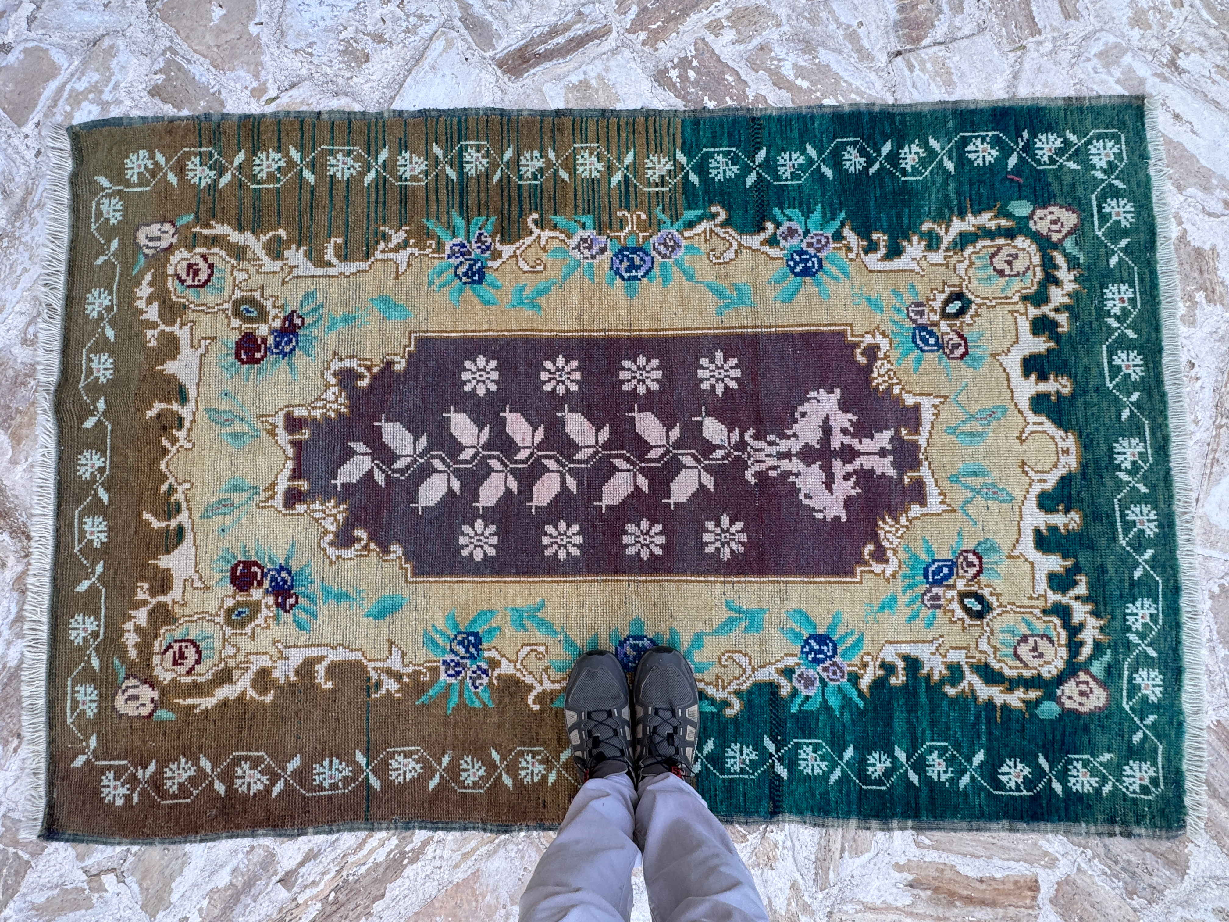 Catlin 4’ x 6’3”