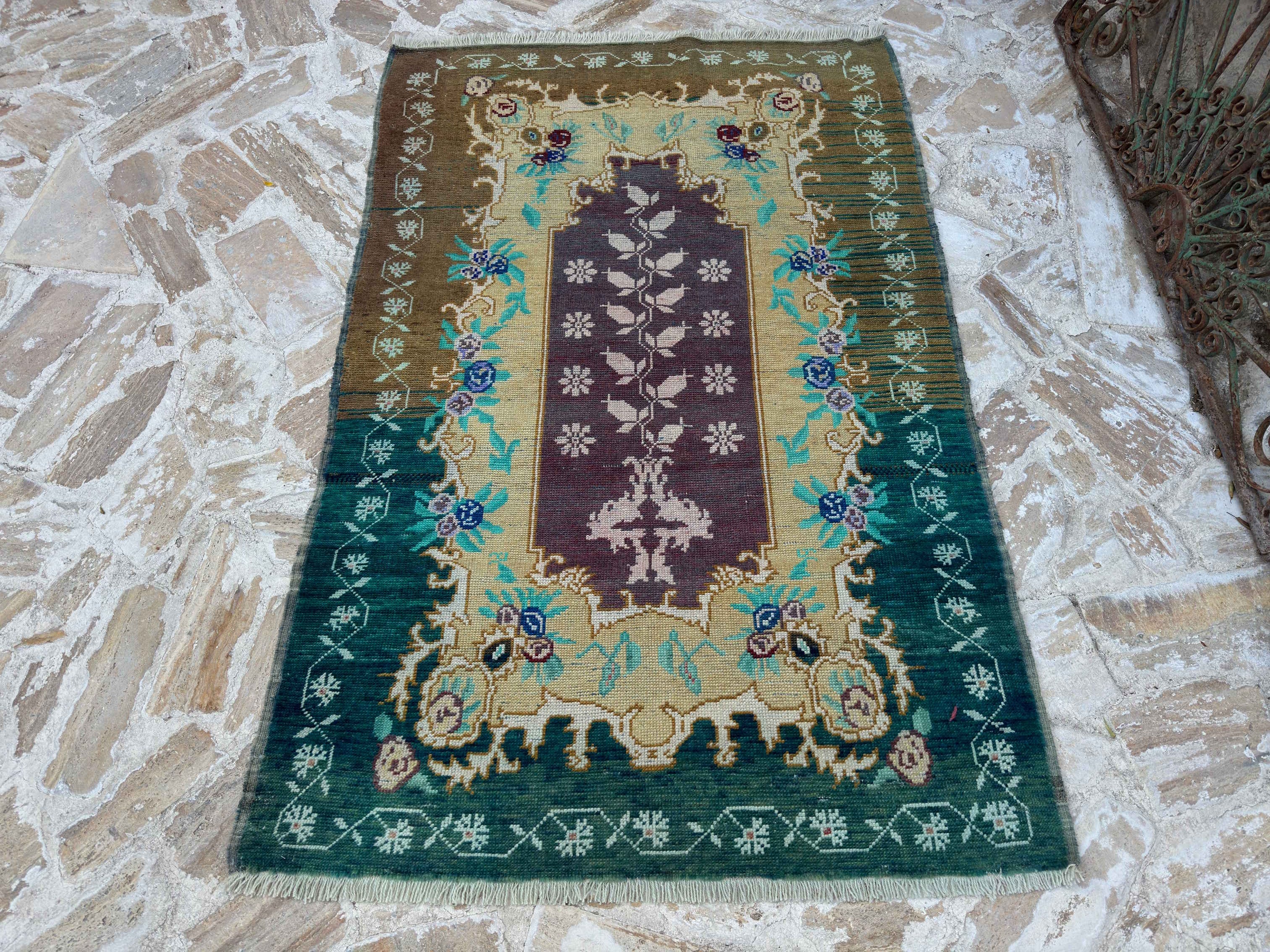 Catlin 4’ x 6’3”