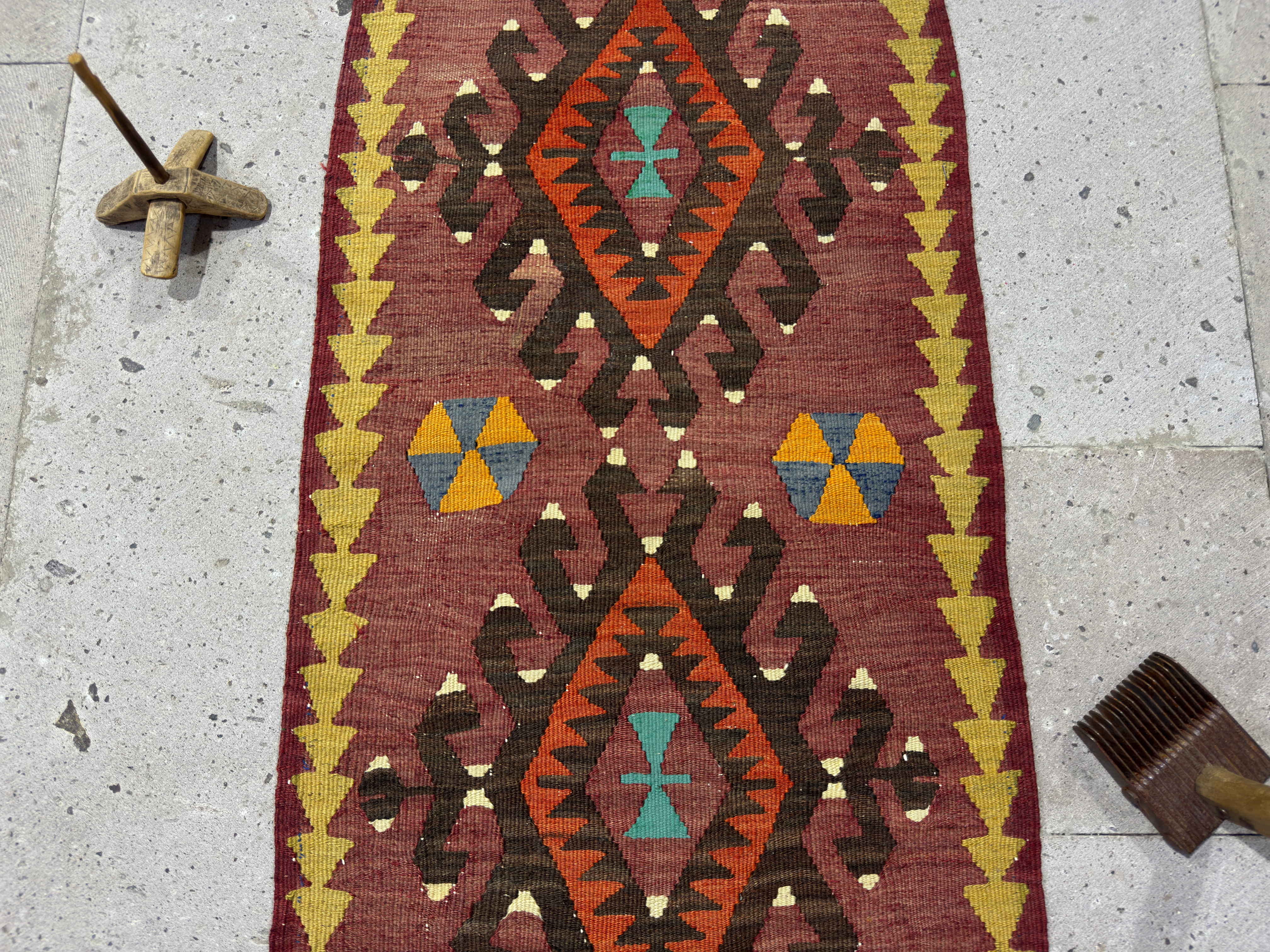 Charlot 1’8” x 3’7”