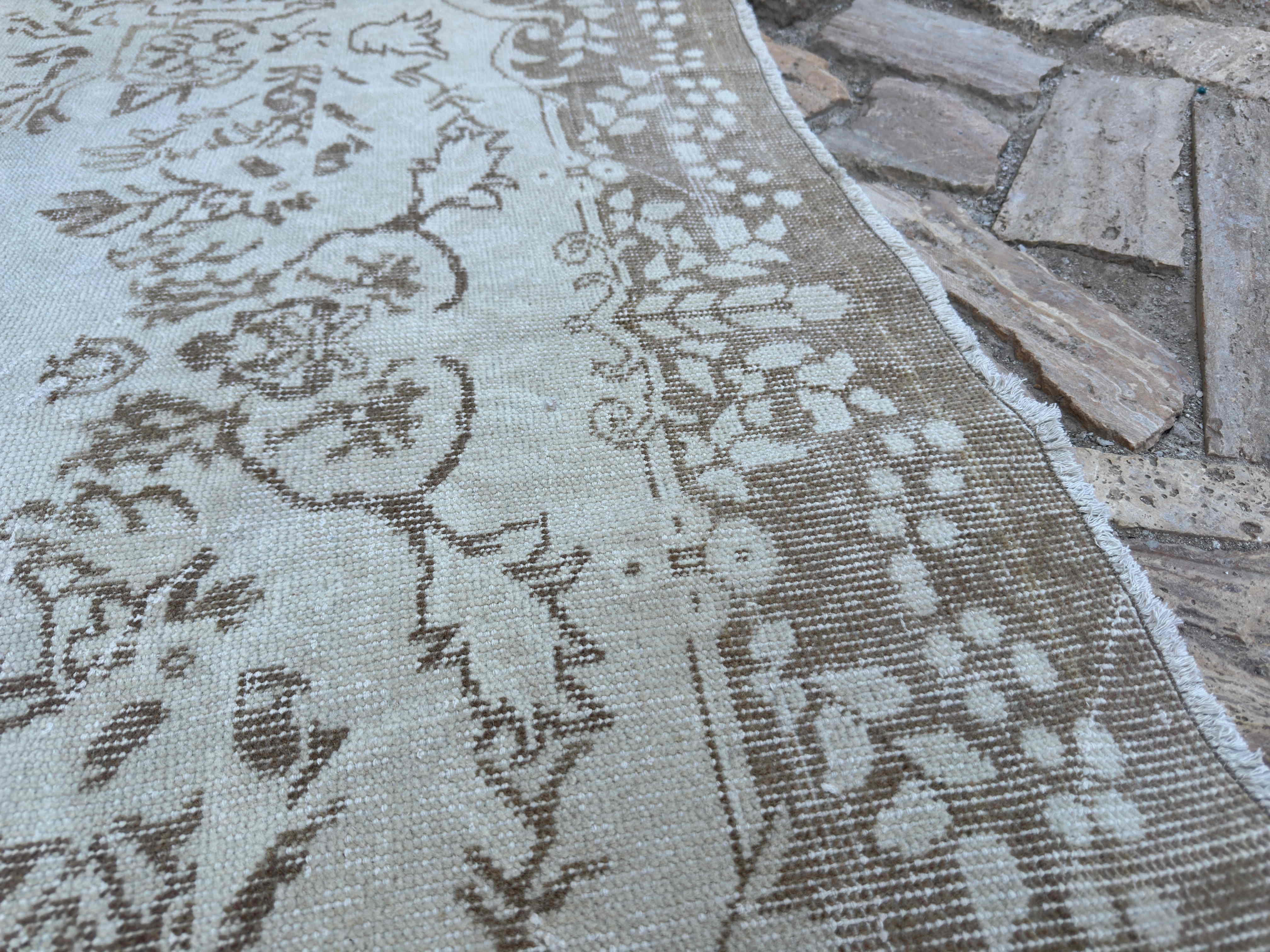 Cleavon 5'9'' x 9'6''