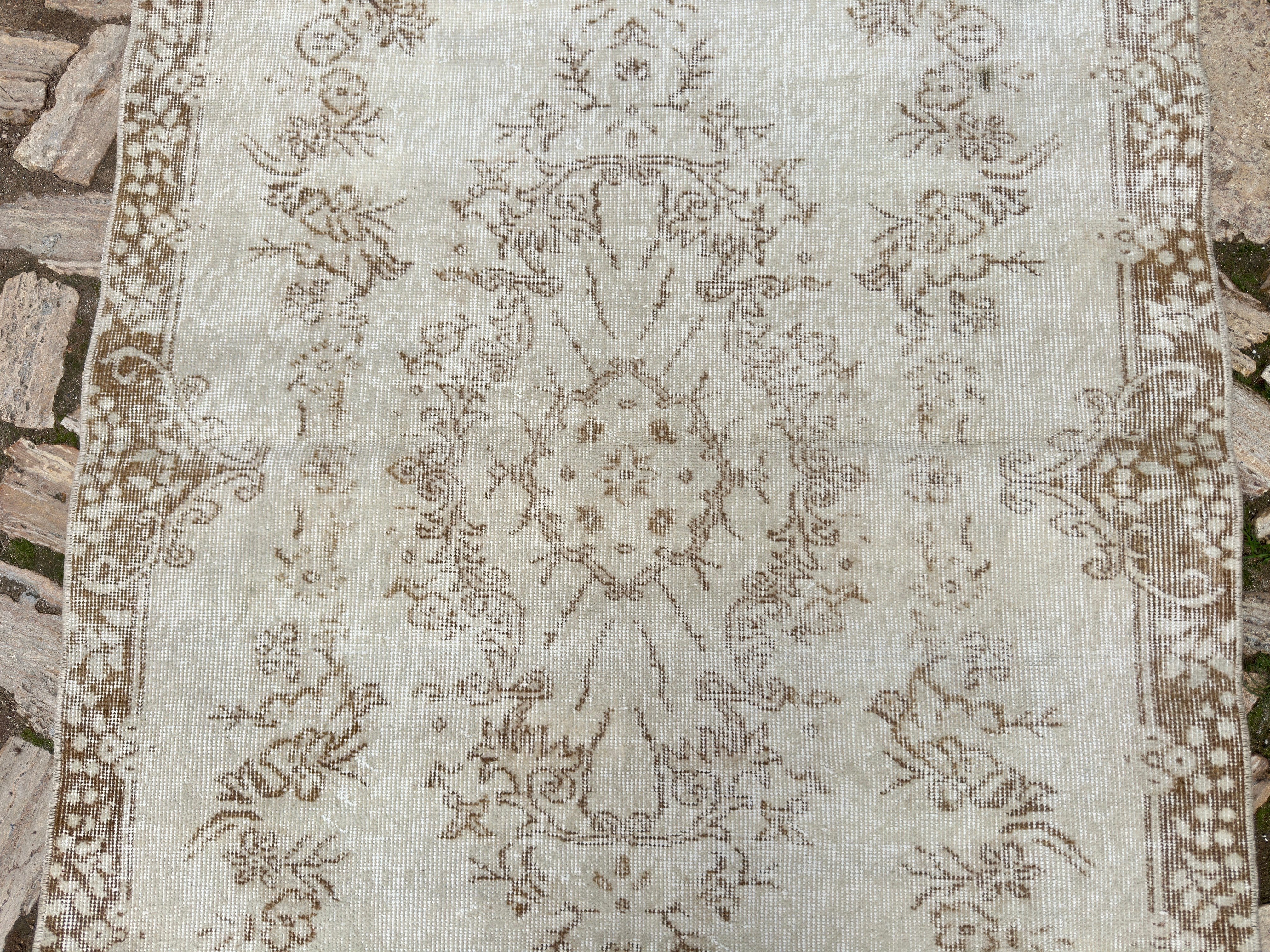 Coleridge 4' x 7'3''