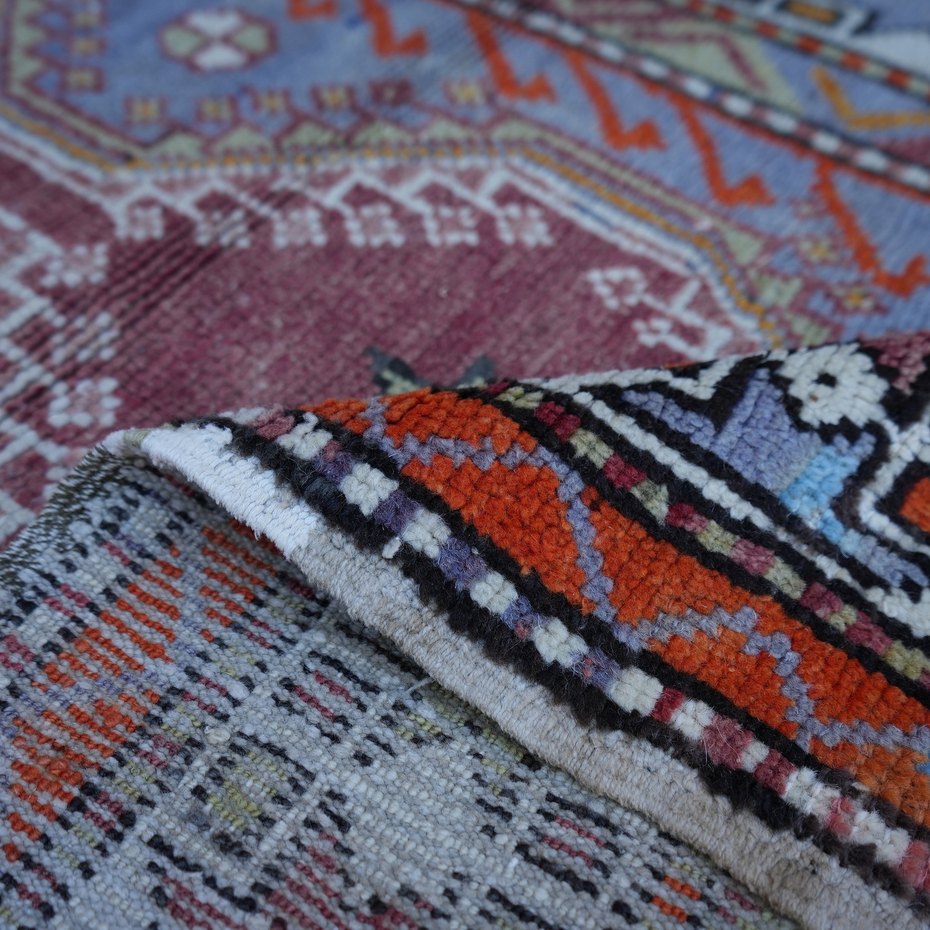 Coreen - Handmade Vintage Rug