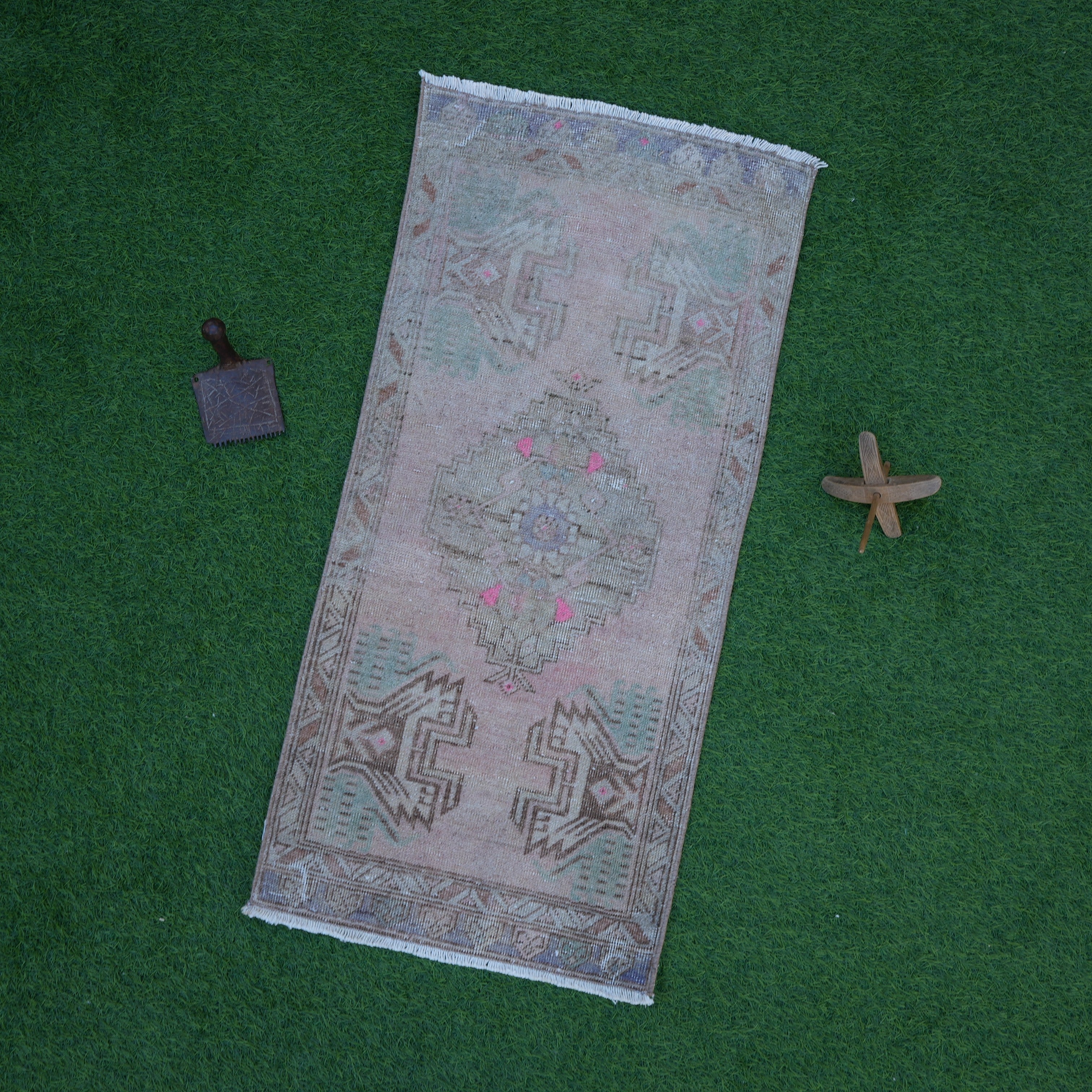 Doralyn - Small Vintage Rug