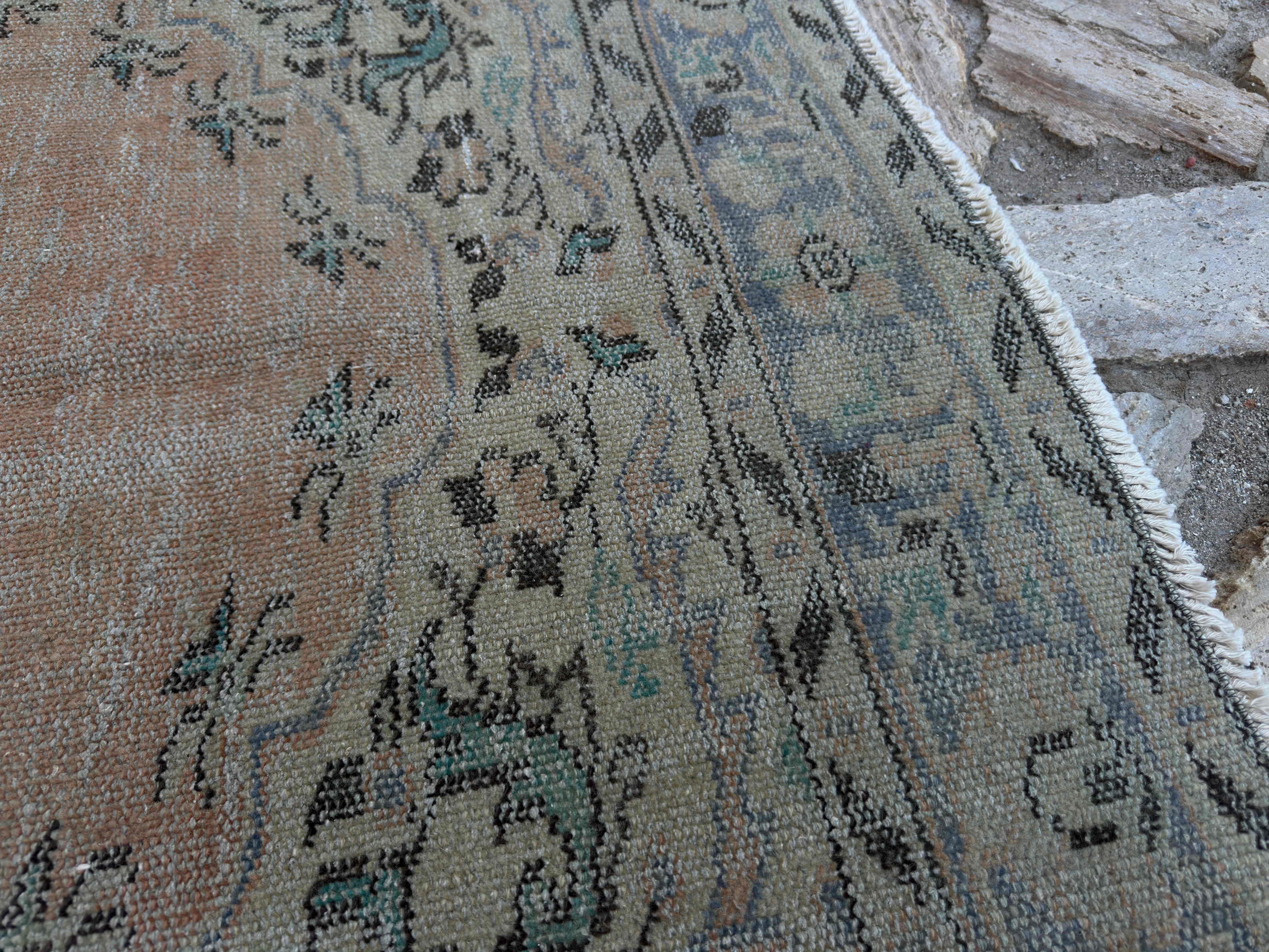 Elmore 4'10'' x 8'2''