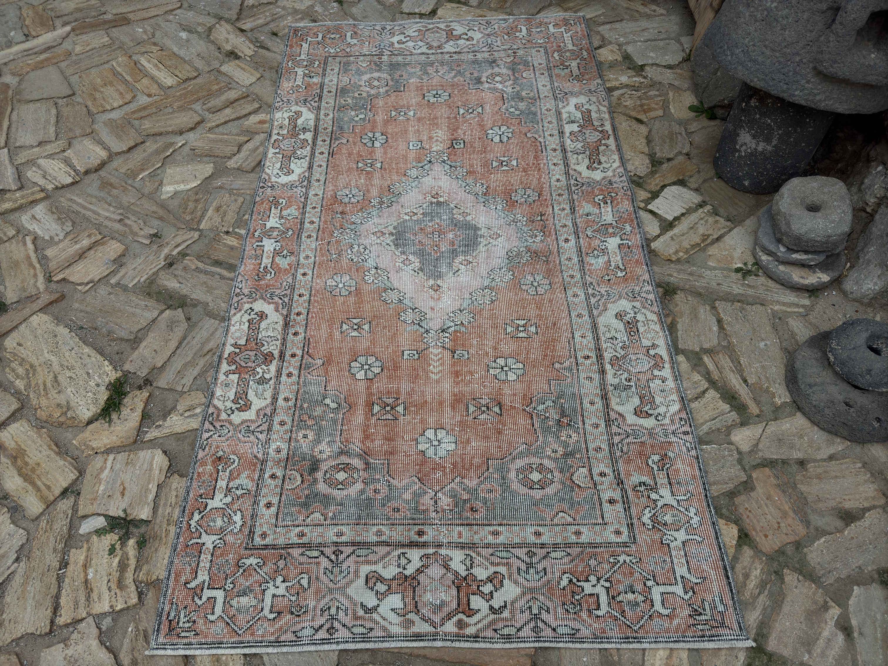 Emory 4' x 7'6"
