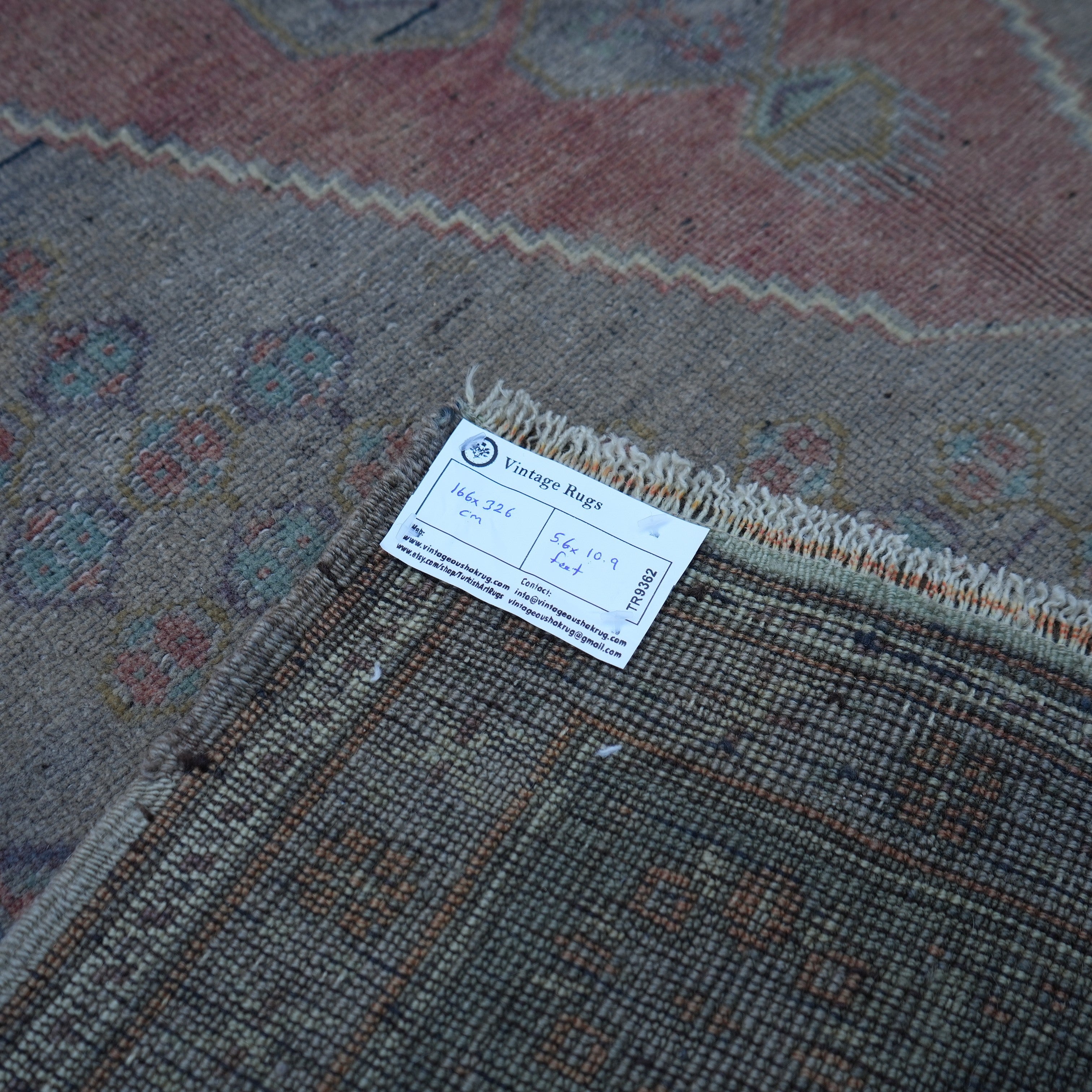 Erda - Large Wool Rug