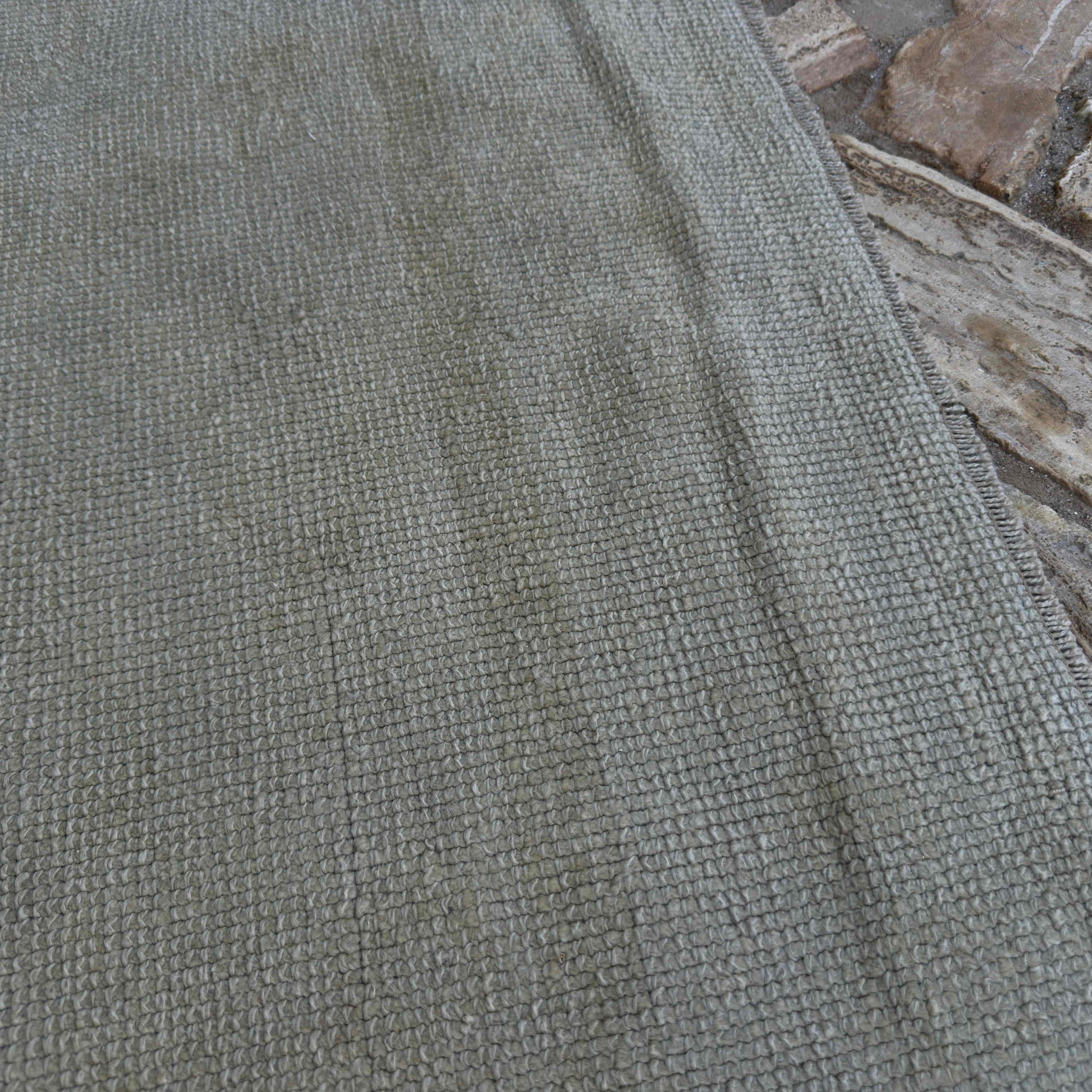 Graham 4' x 5'2"