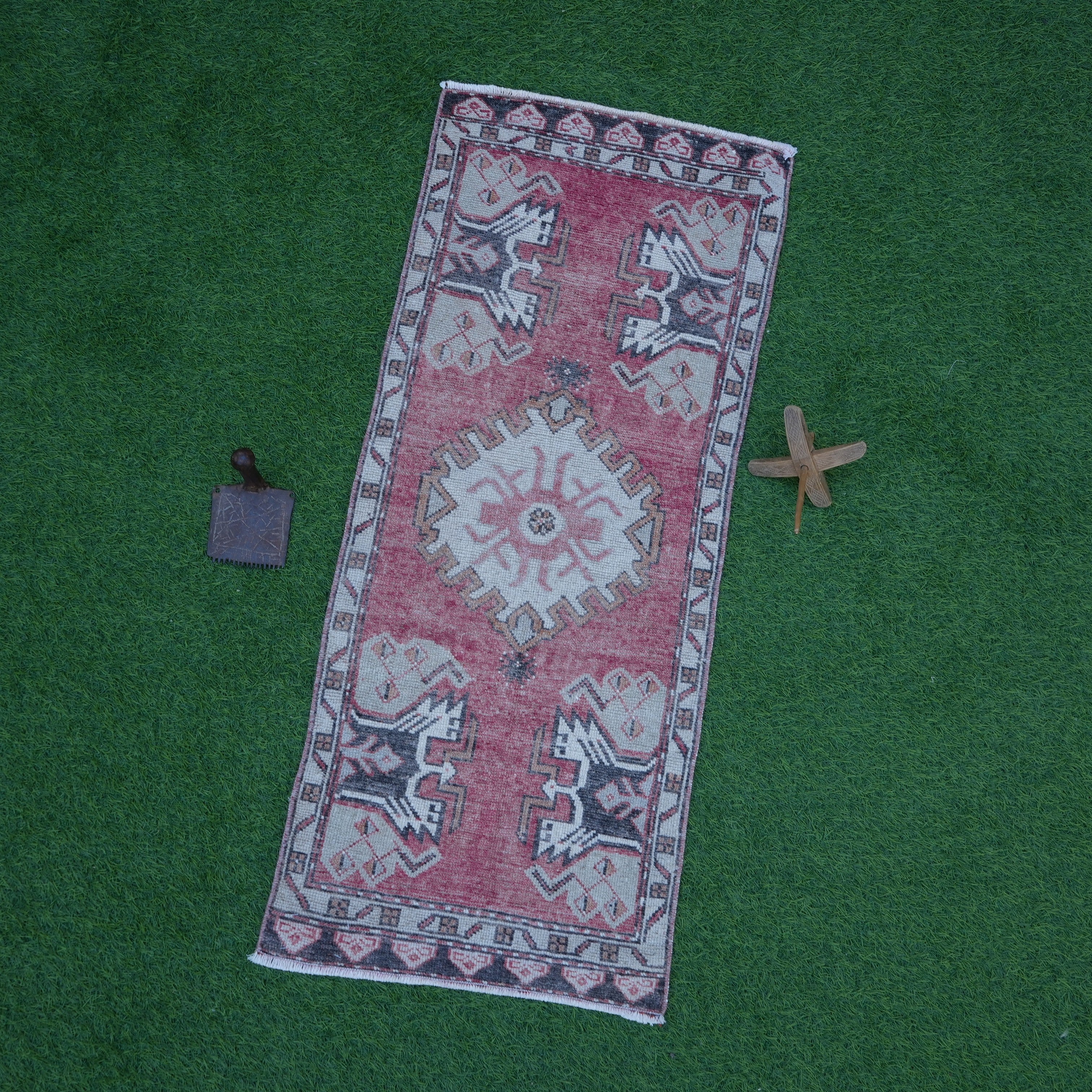 Gusti - Small Area Rug
