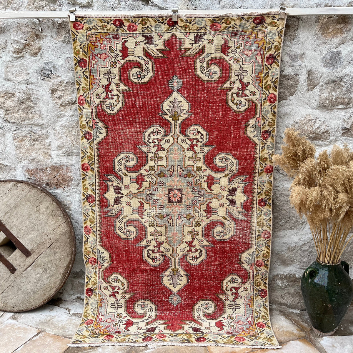 Red 4' x 7' handknotted rug with traditional design, handmade in Turkey – Amber.