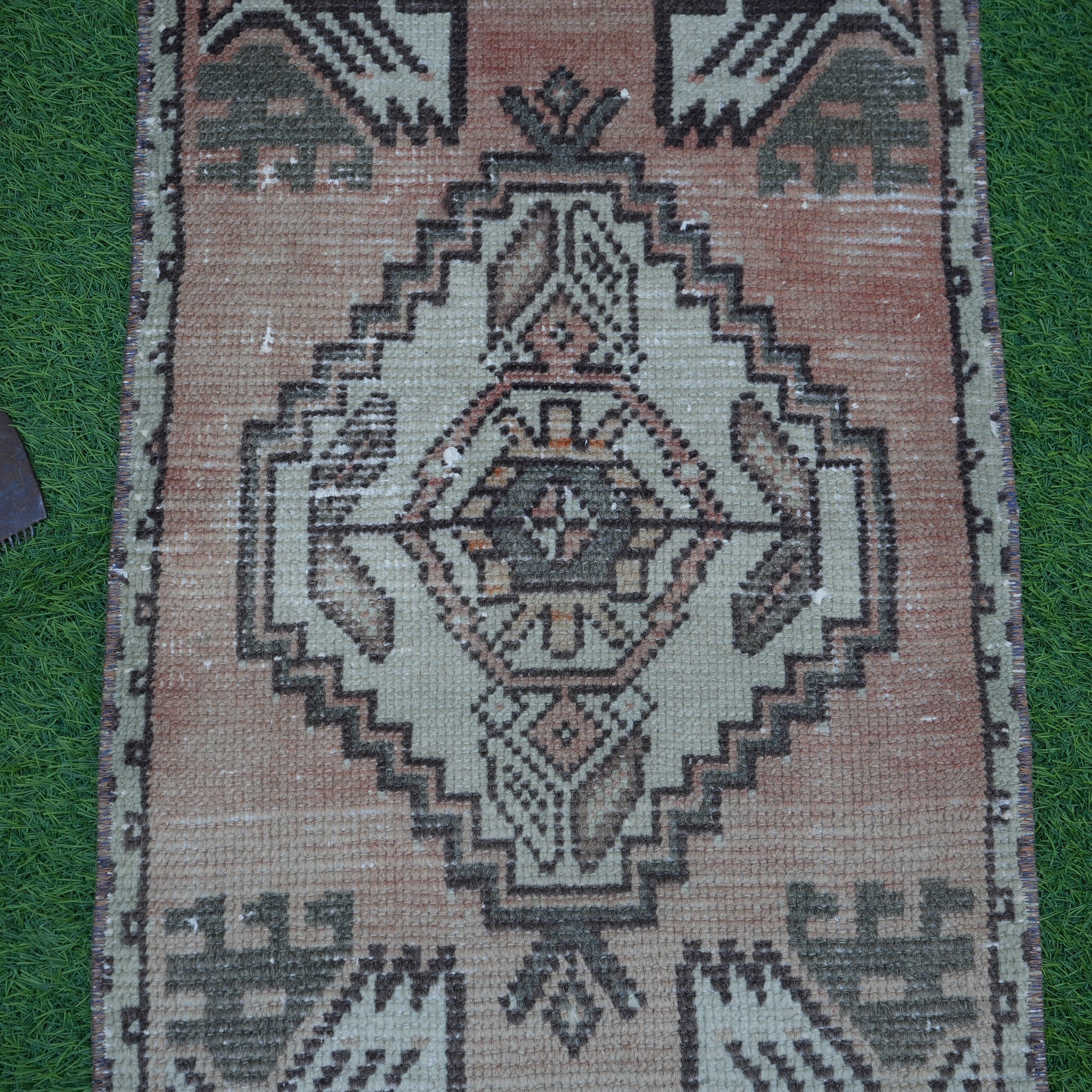 Hattie - Small Vintage Carpet