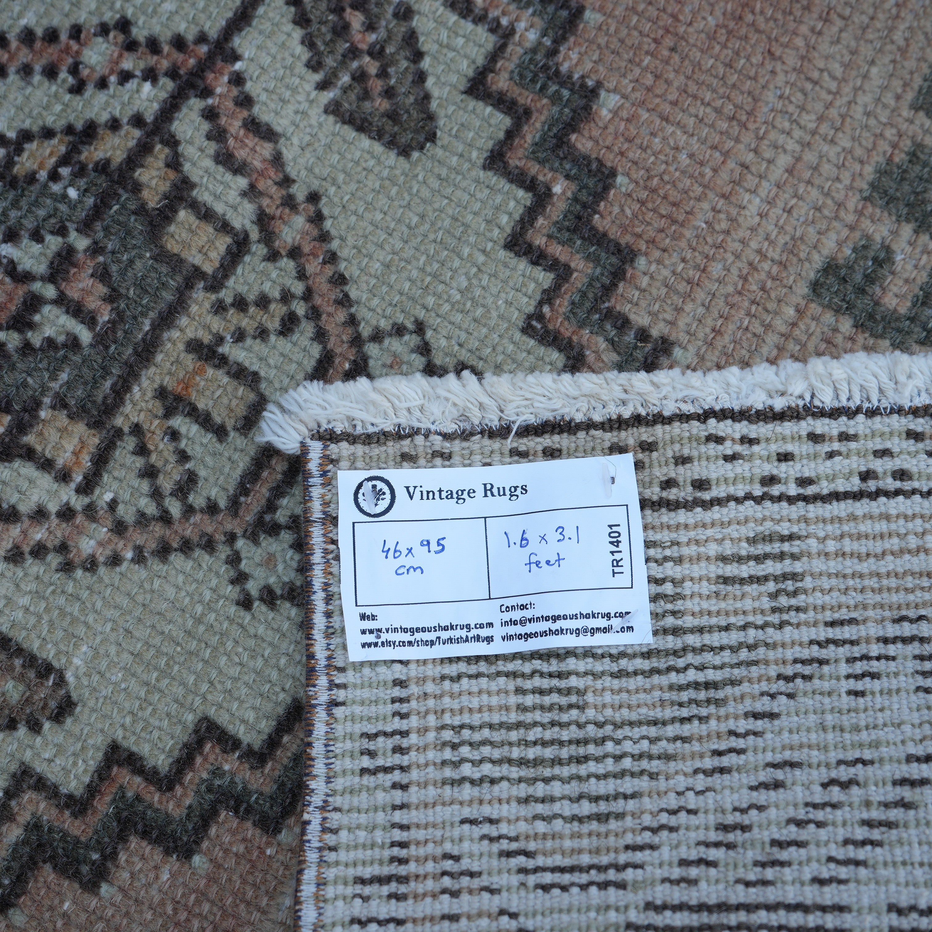 Hattie - Small Vintage Carpet