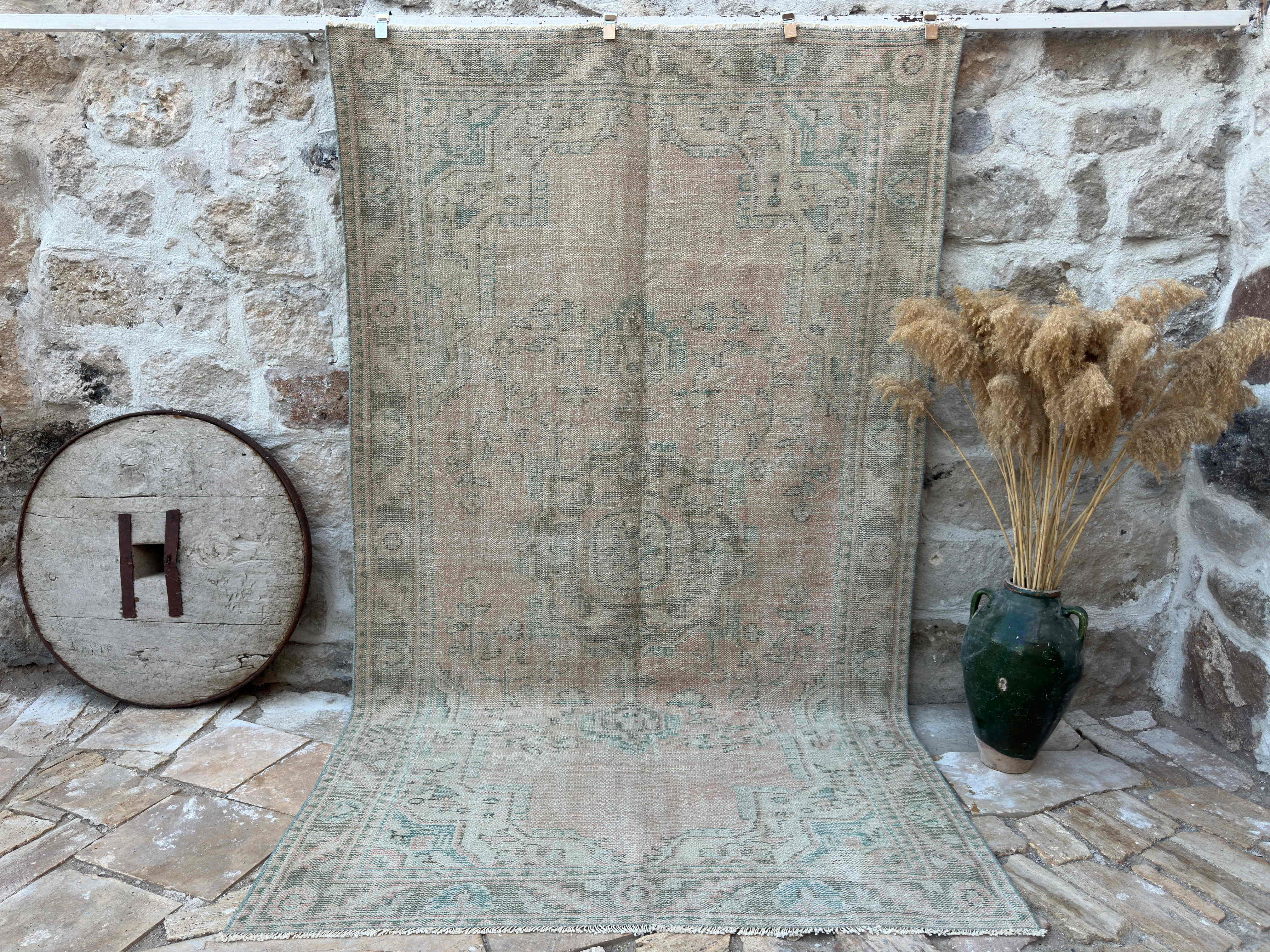 Hobart 5'9'' x 9'10''