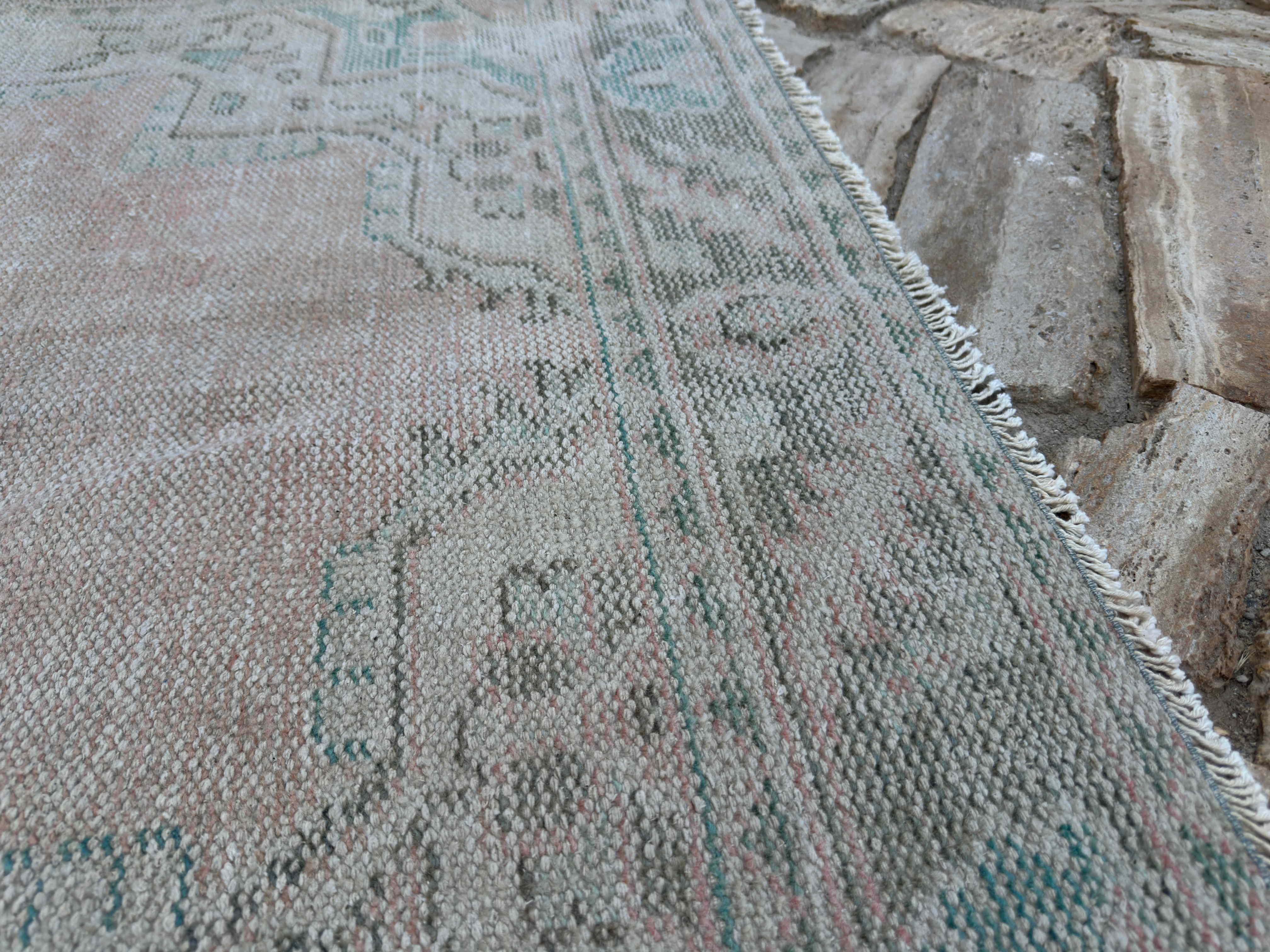 Hobart 5'9'' x 9'10''