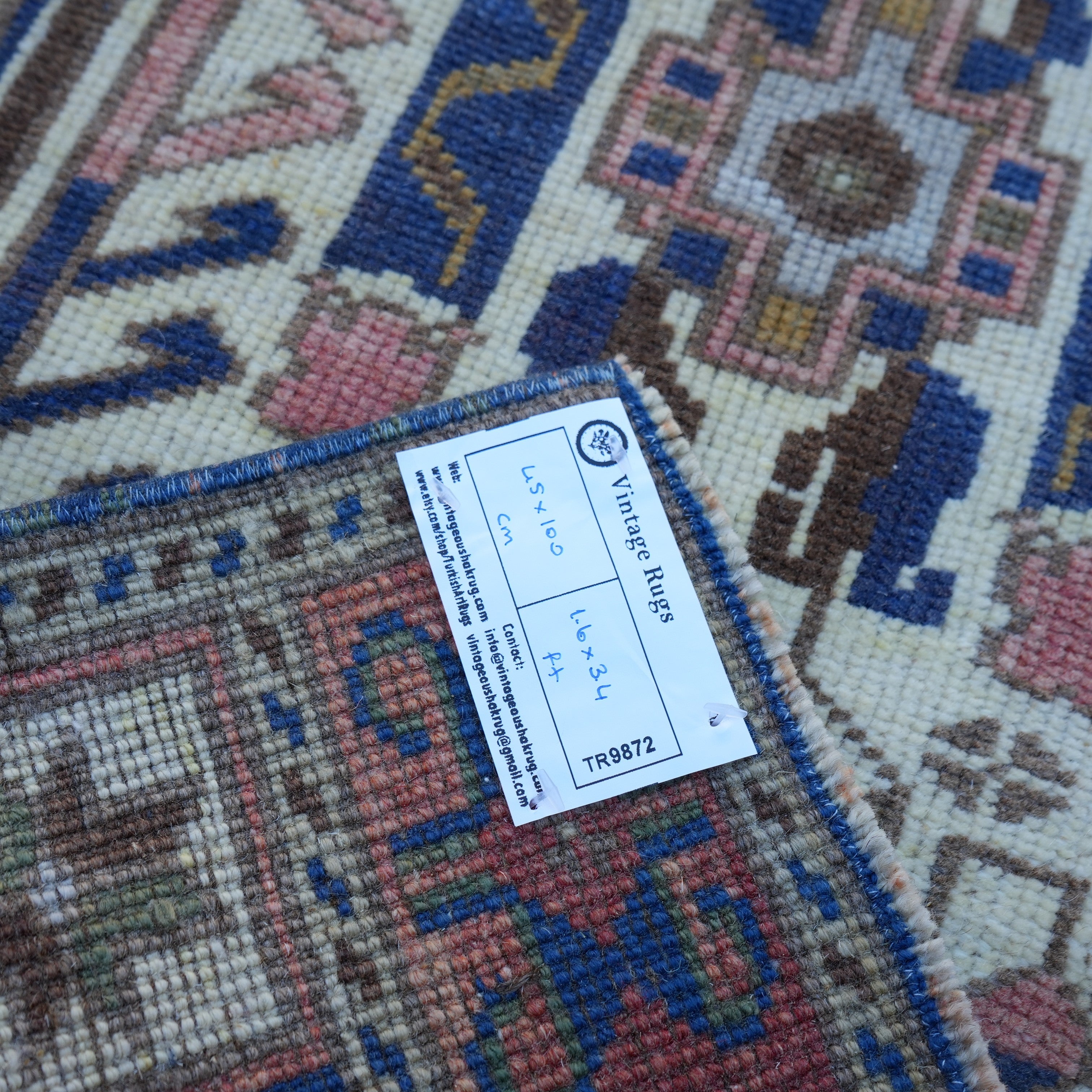 Ignacy - Authentic Turkish Rug