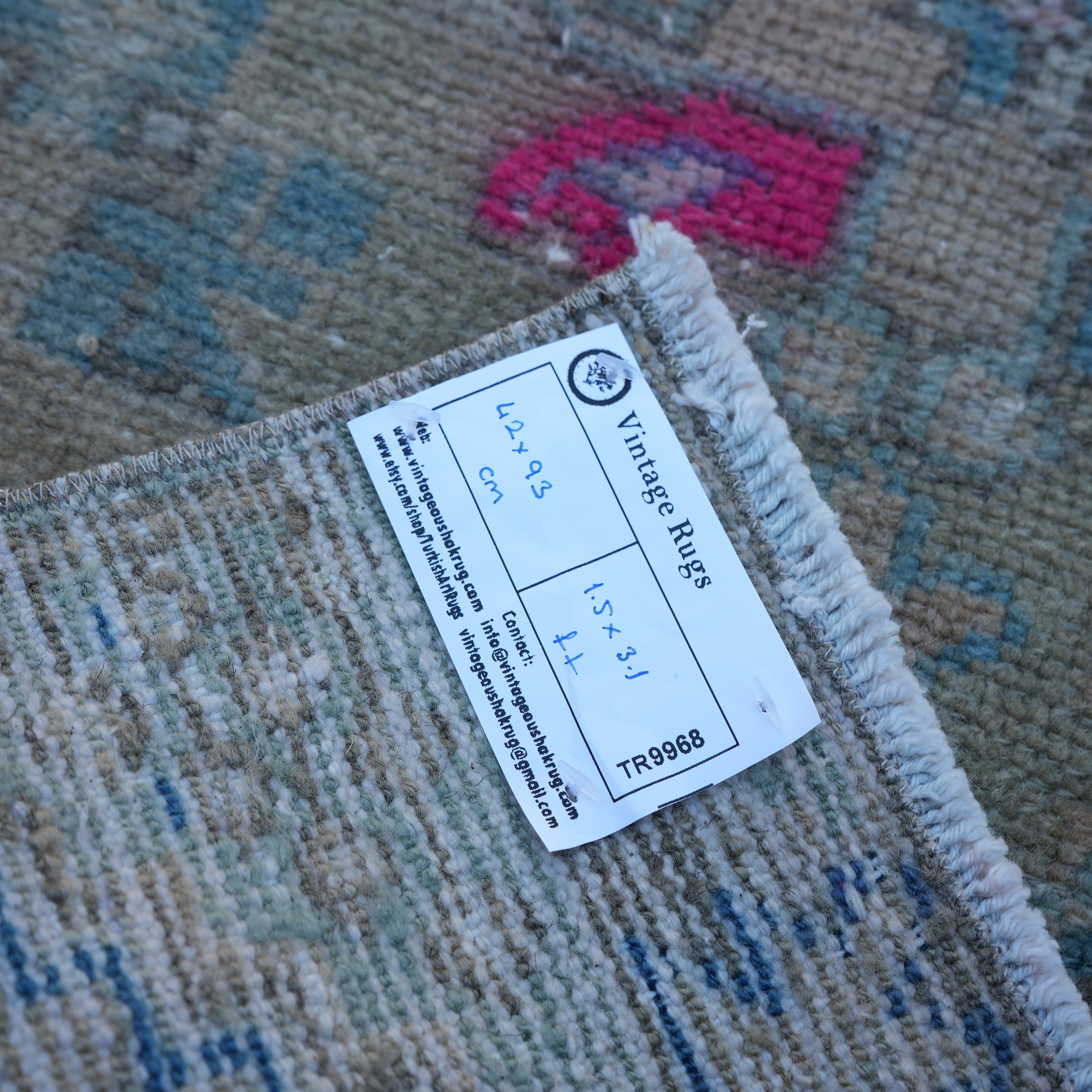 Ina - Mini Vintage Rug