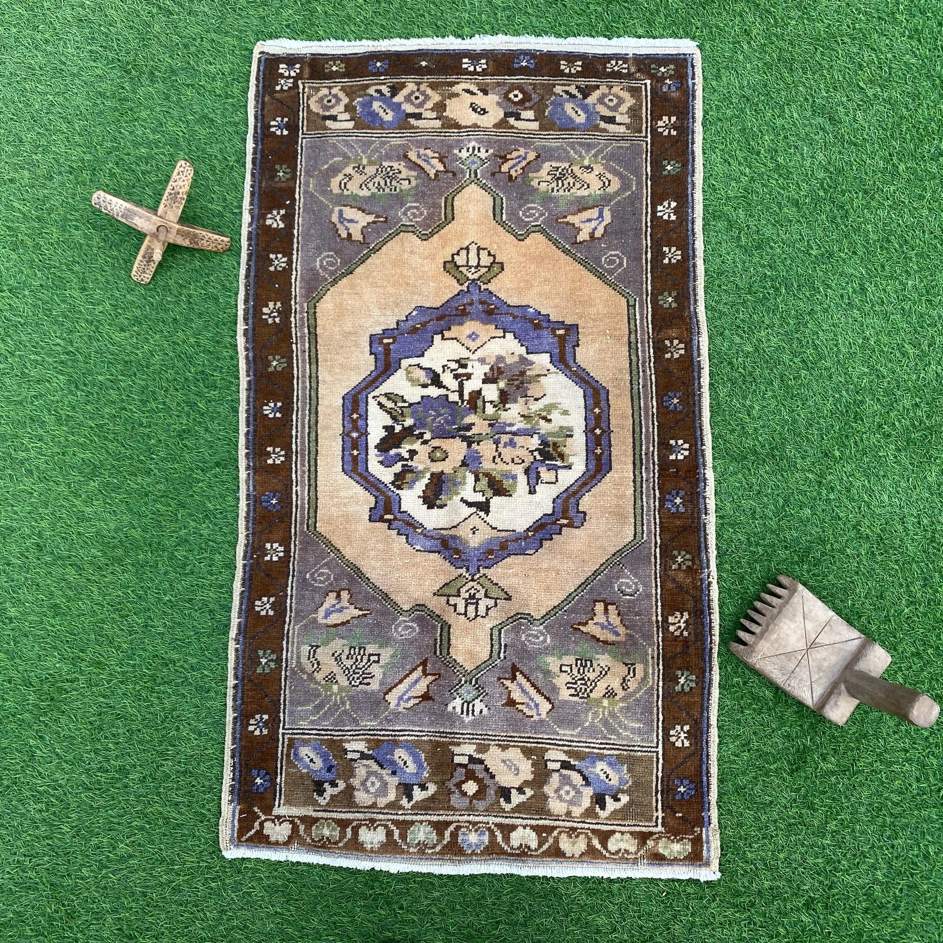 Kalel 2' x 3'5''
