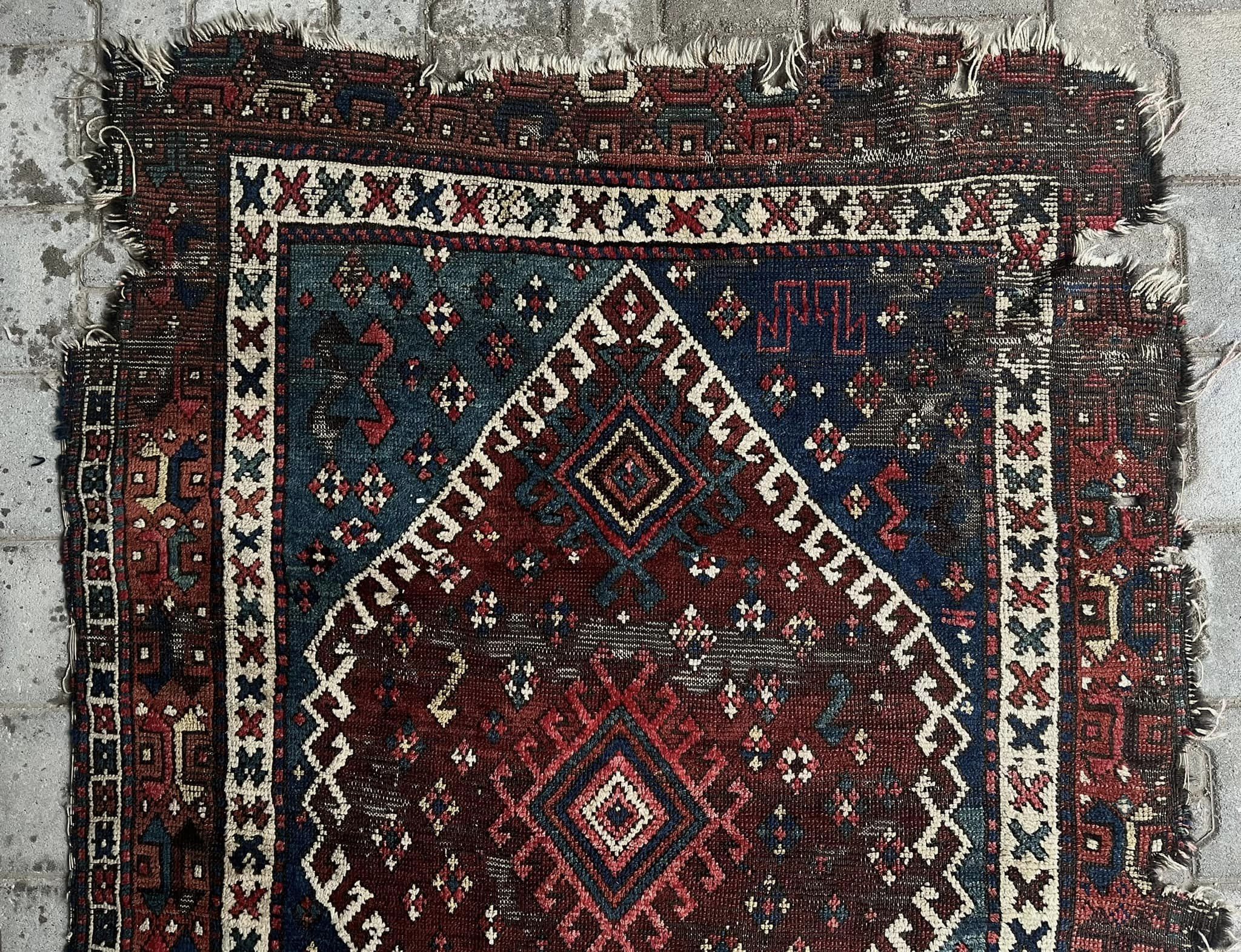 Karakeçili 4'2'' x 5'9''