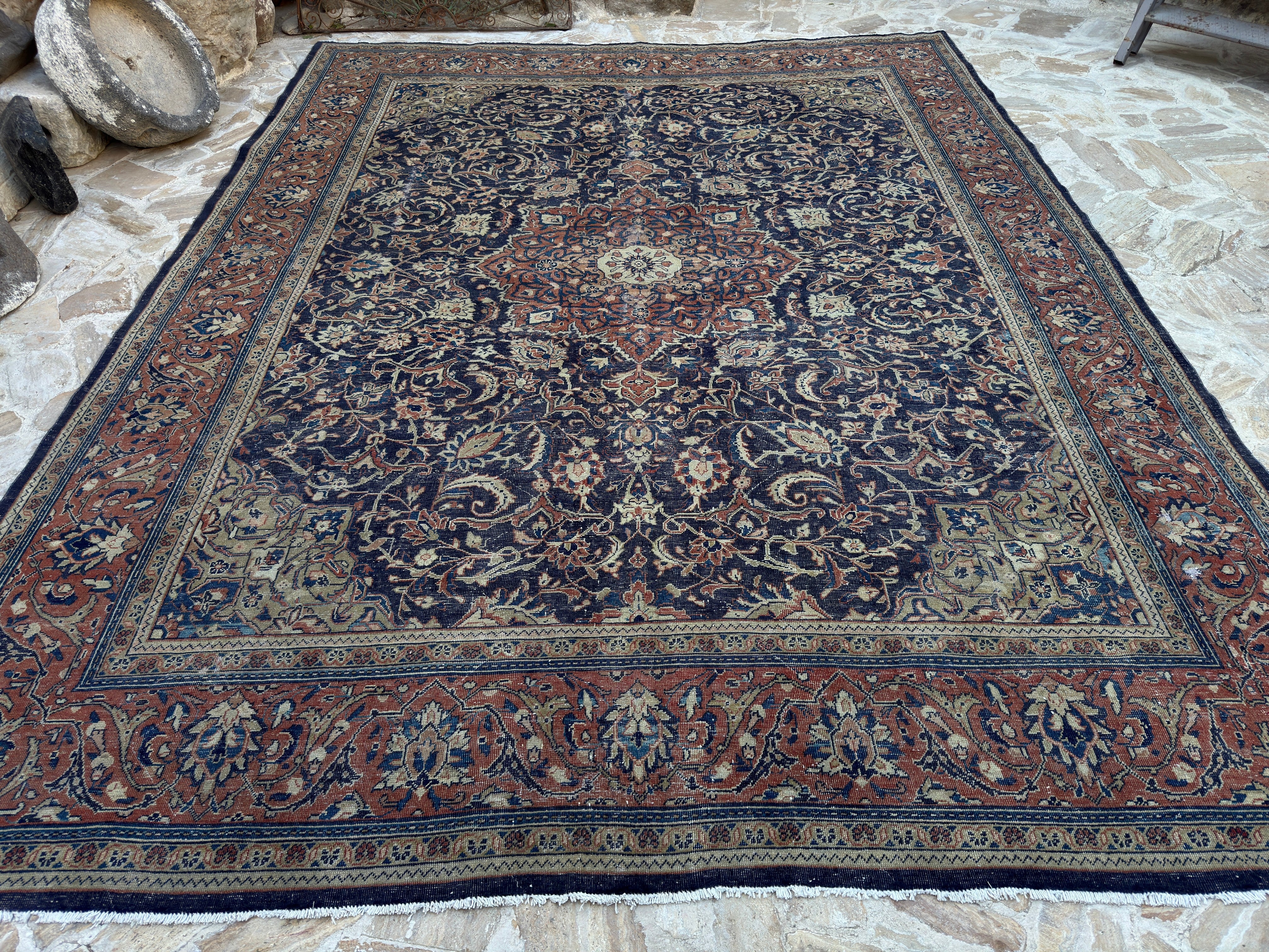 Kelly 10’7” x 14’