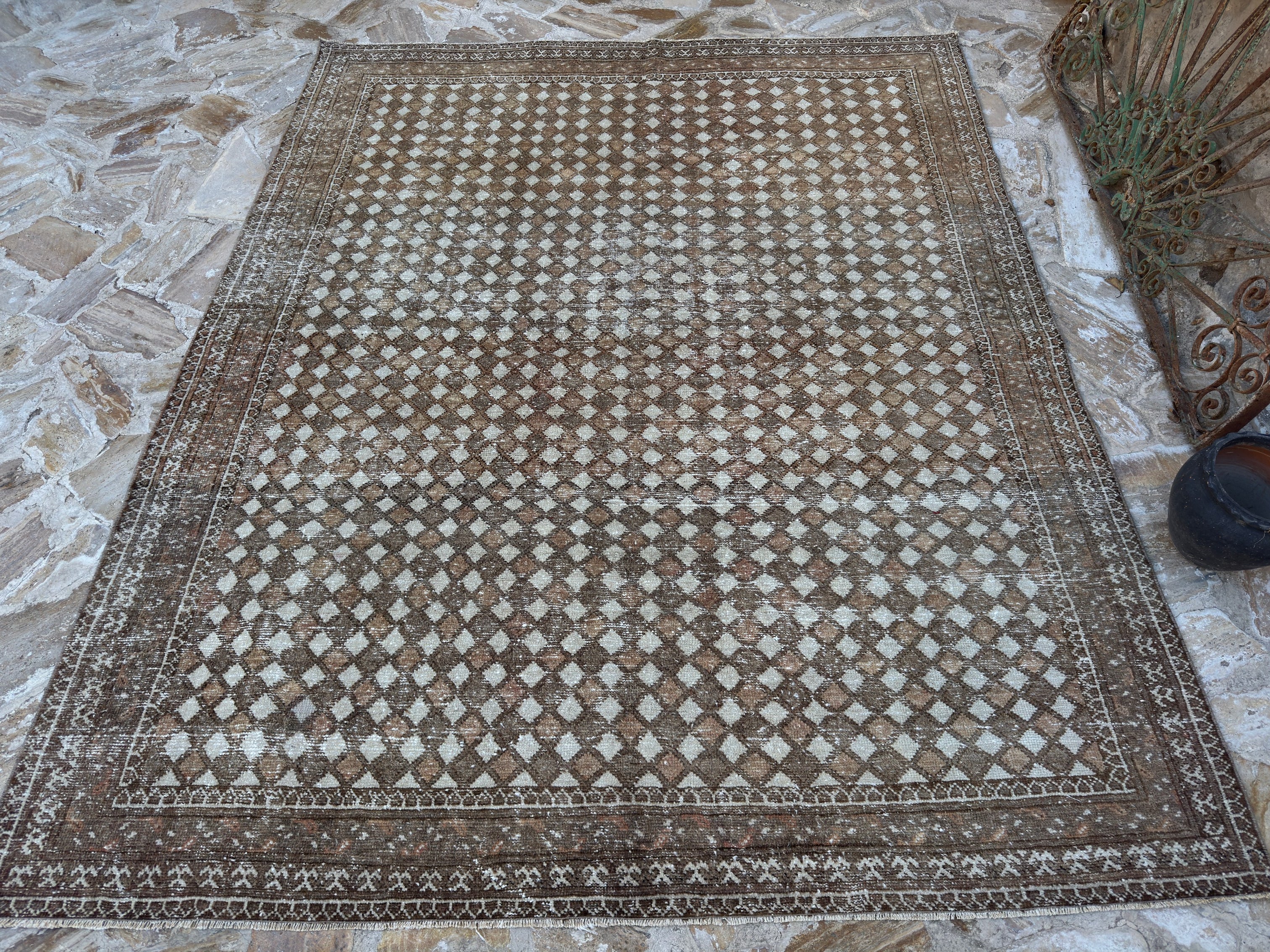 Keri 6’7” x 8’