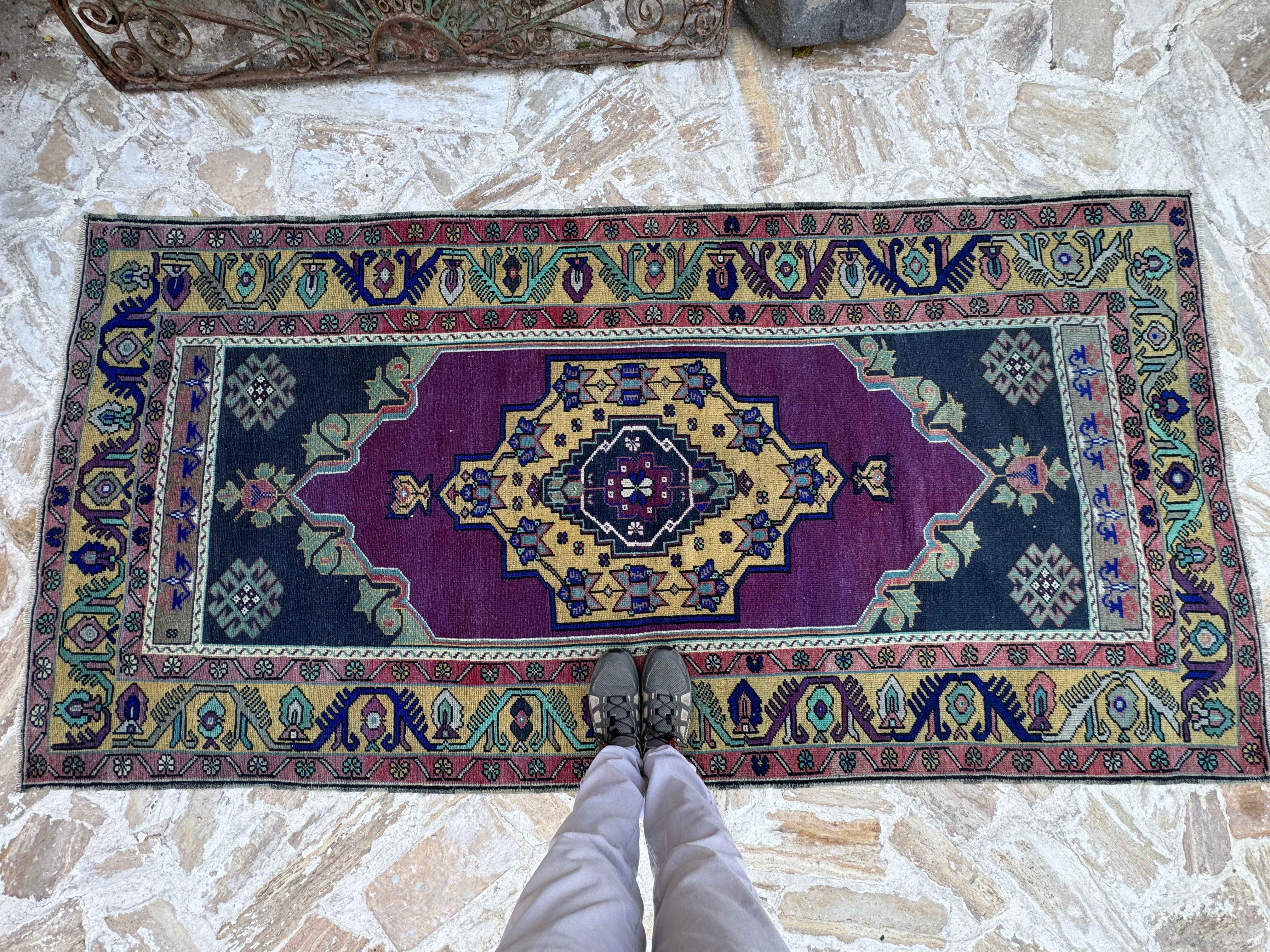 Kiele 4’3” x 8’5”