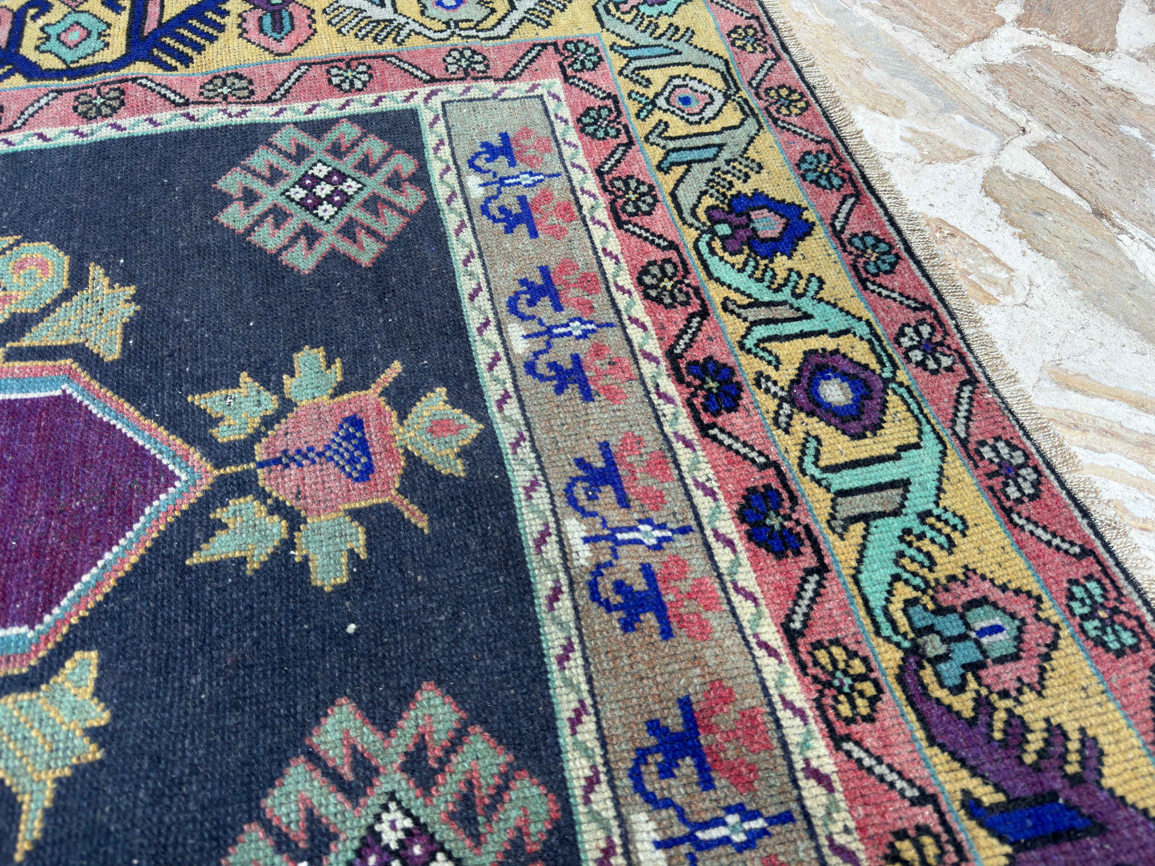 Kiele 4’3” x 8’5”