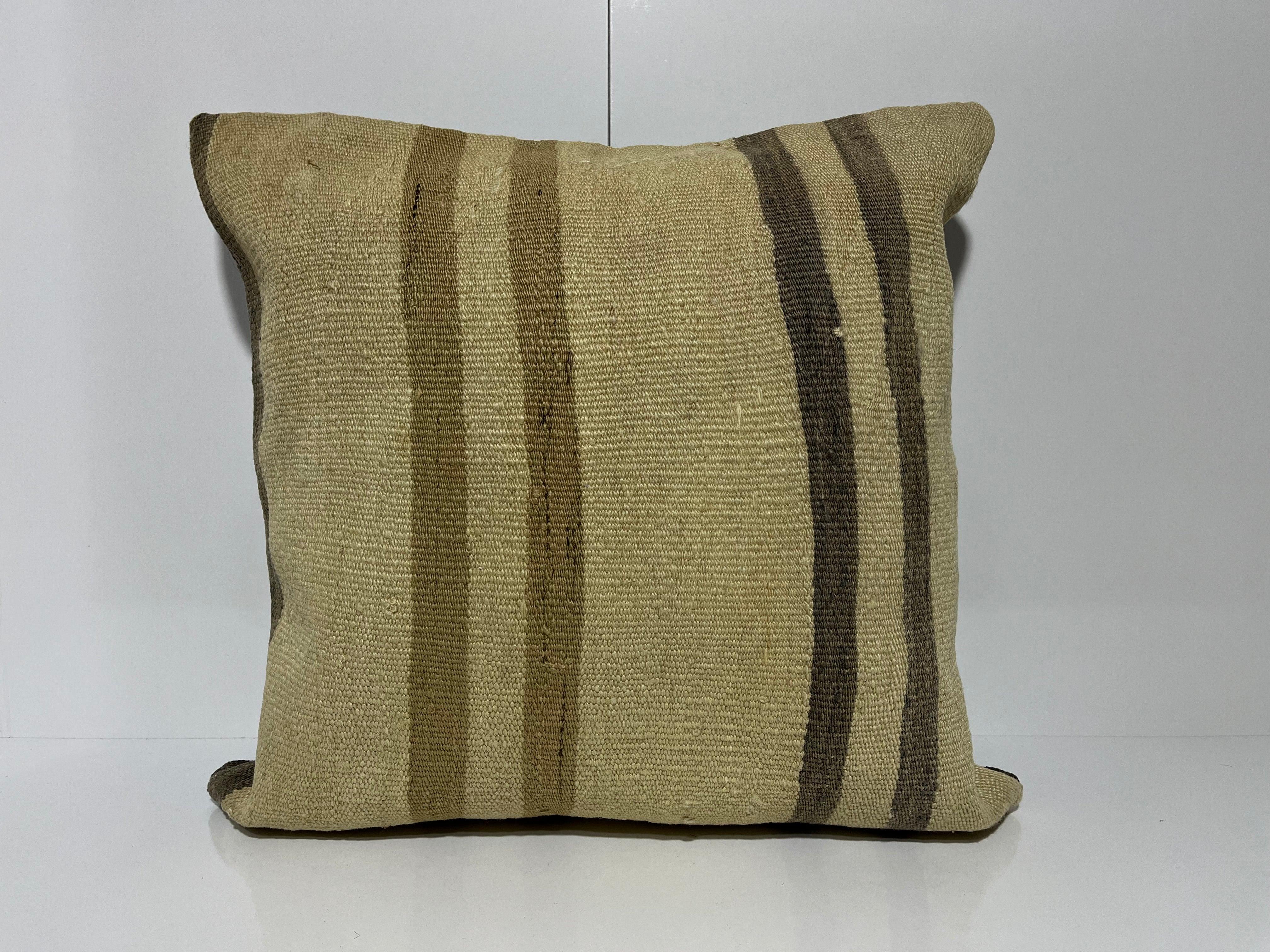 Kilim Pillow 20x20 inch, #EE00239