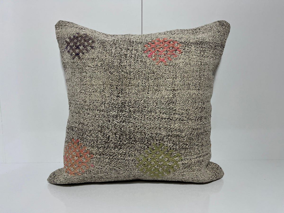 Gray kilim pillow with traditional design, handmade in Turkey – EE00198.