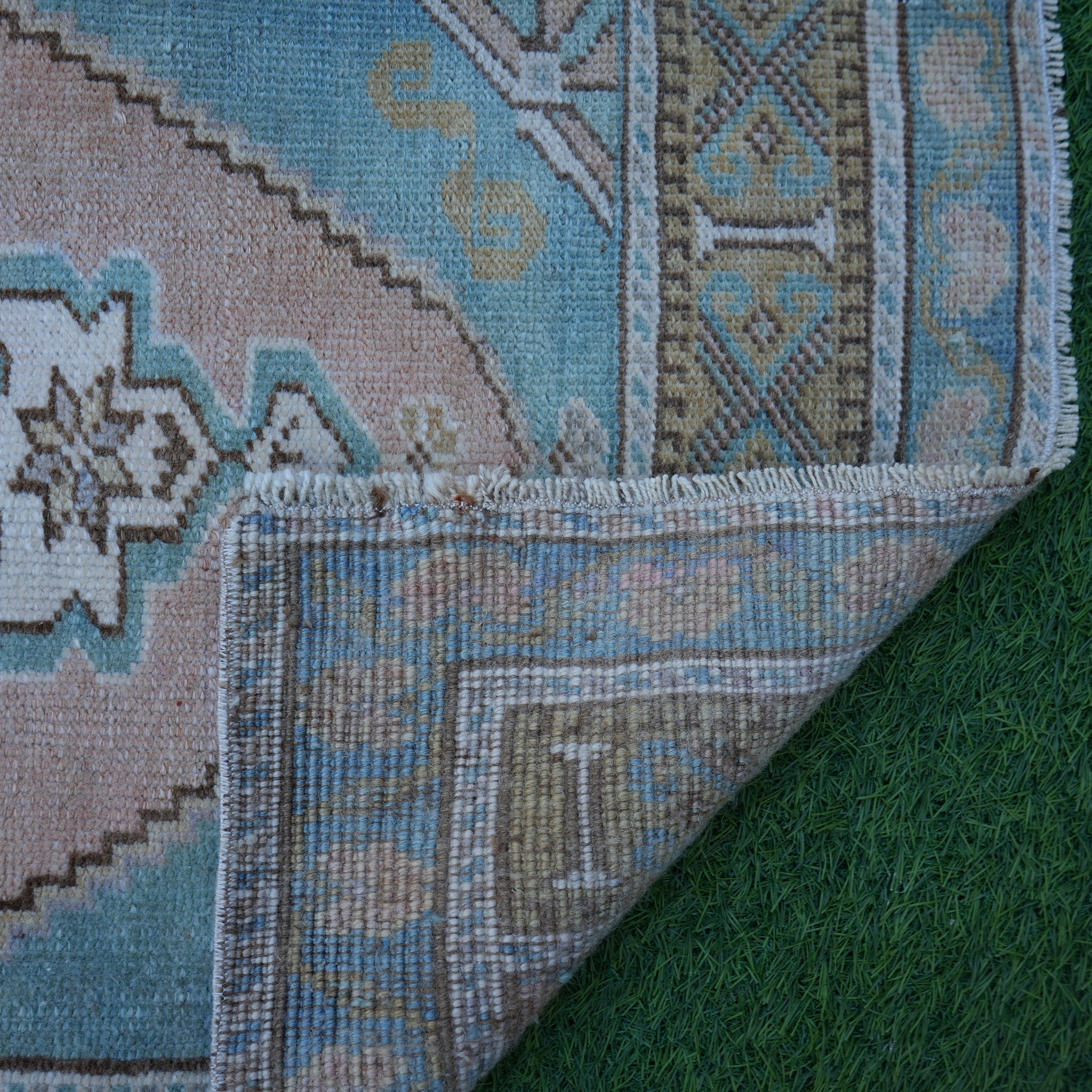 Koda - Vintage Traditional Rug