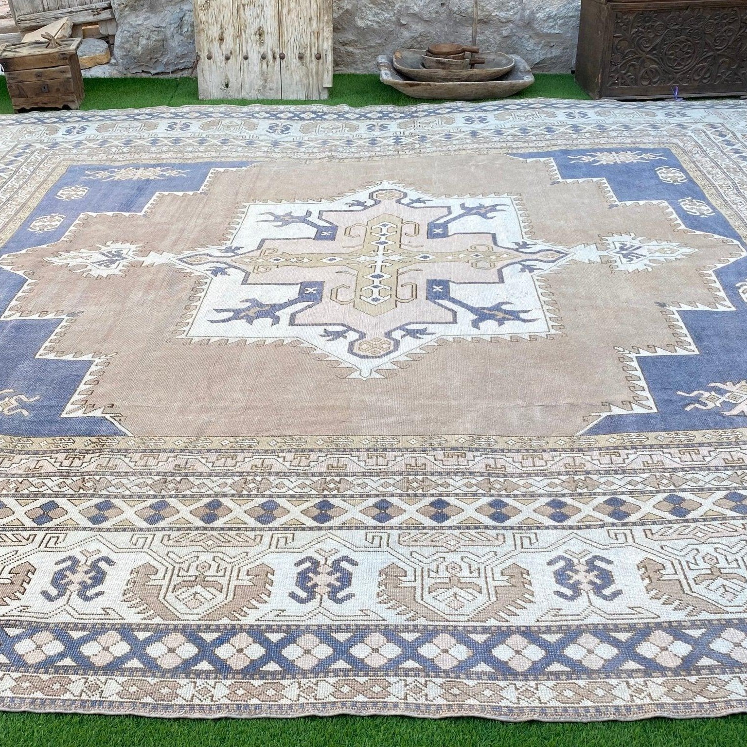 Lacey 13' x 15'5''