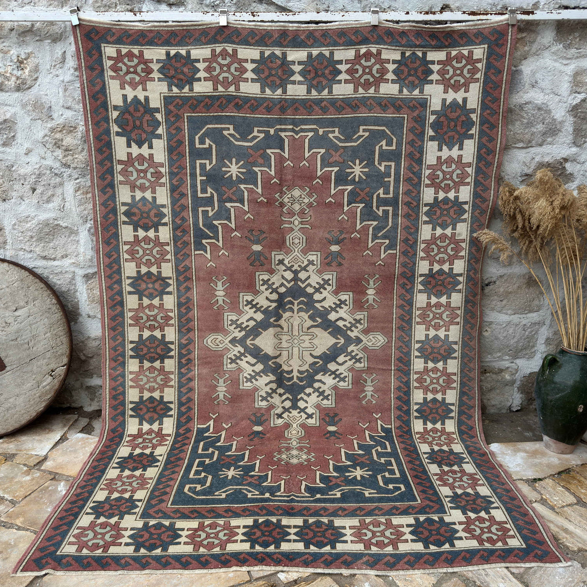 Pale Pink 7' x 10' large turkish rug with traditional design, handmade in Turkey – Saxon.