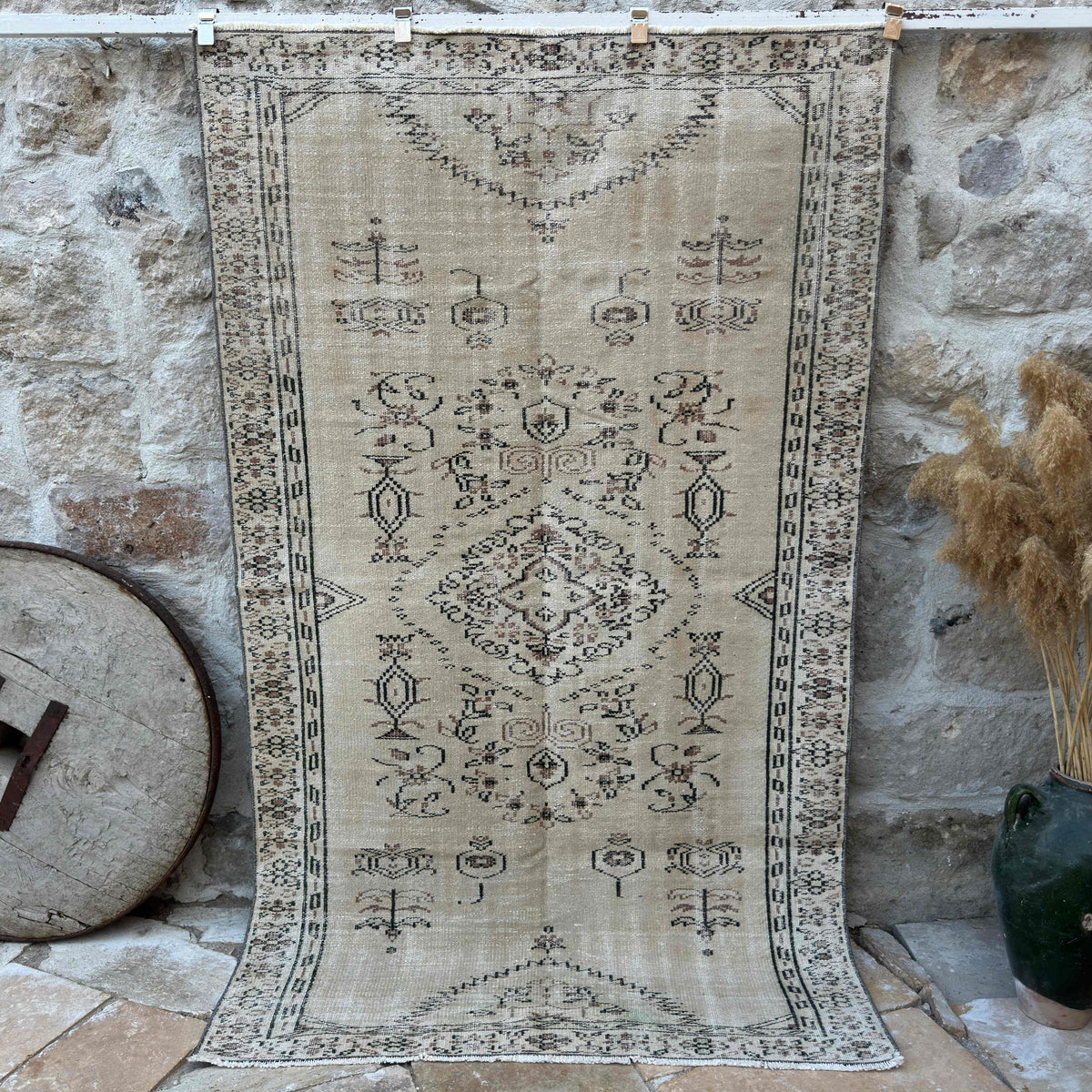 Beige 5' x 8' large vintage rug with neutral design, handmade in Turkey – Unity.