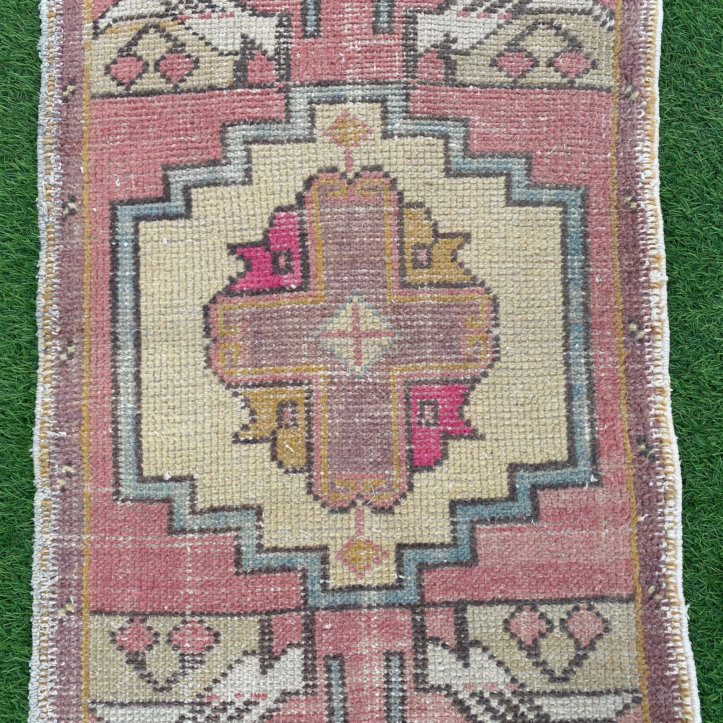 Leach 1'10'' x 3'6''