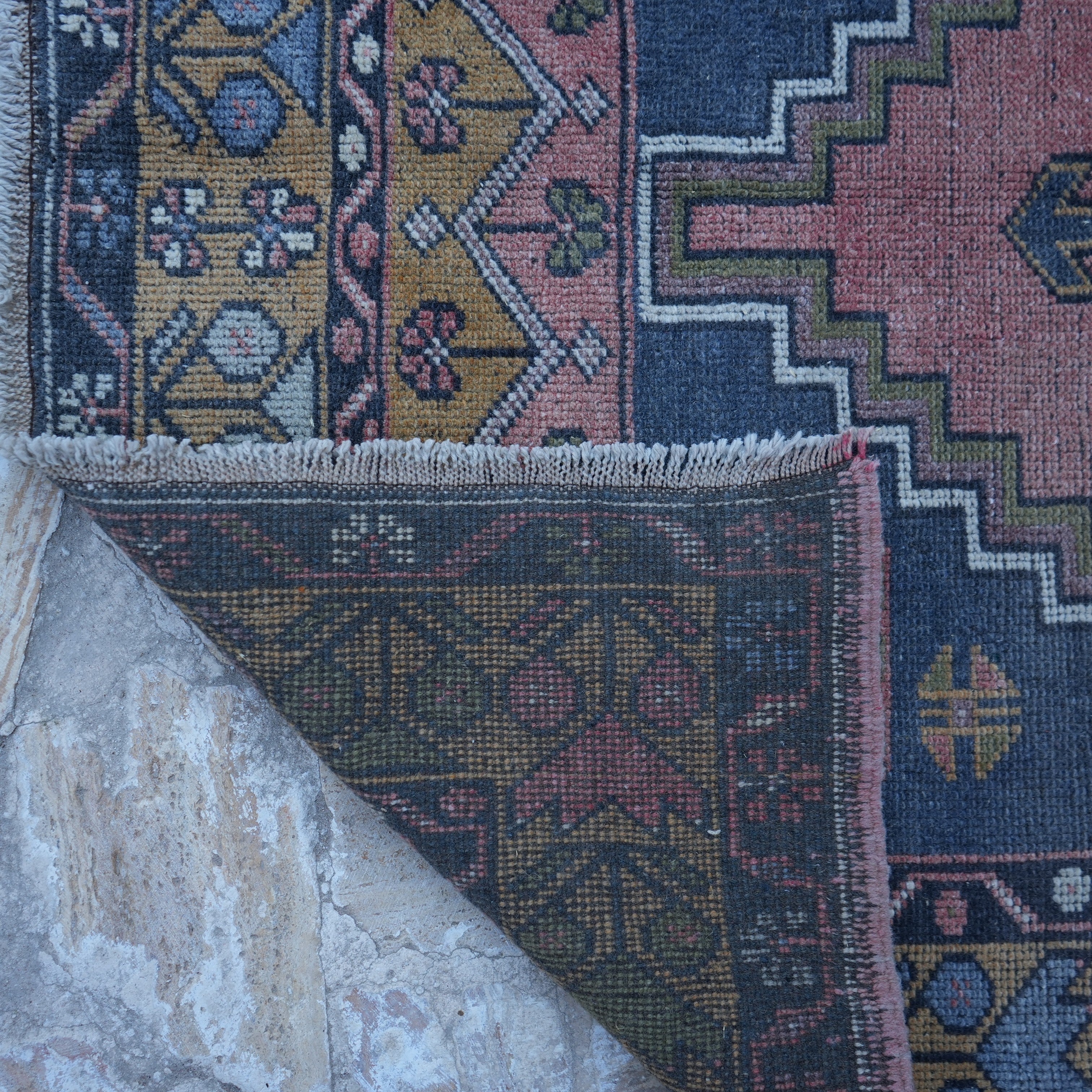 Loria - Vintage Turkish Rug
