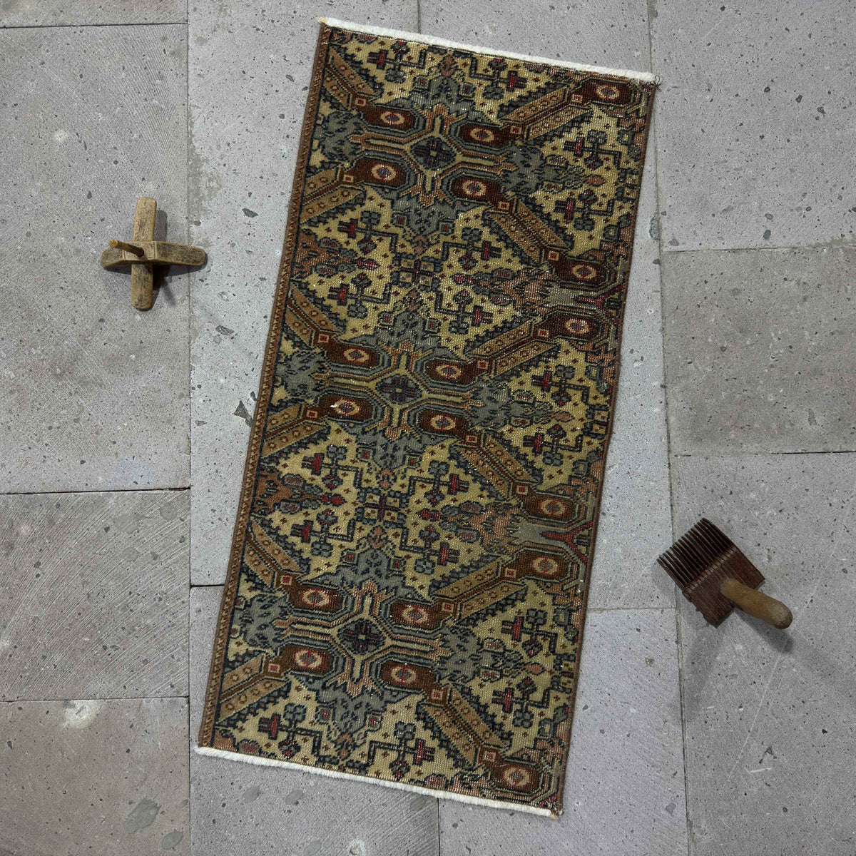 Brown 1' x 3' mini vintage rug with neutral design, handmade in Turkey – Merl.
