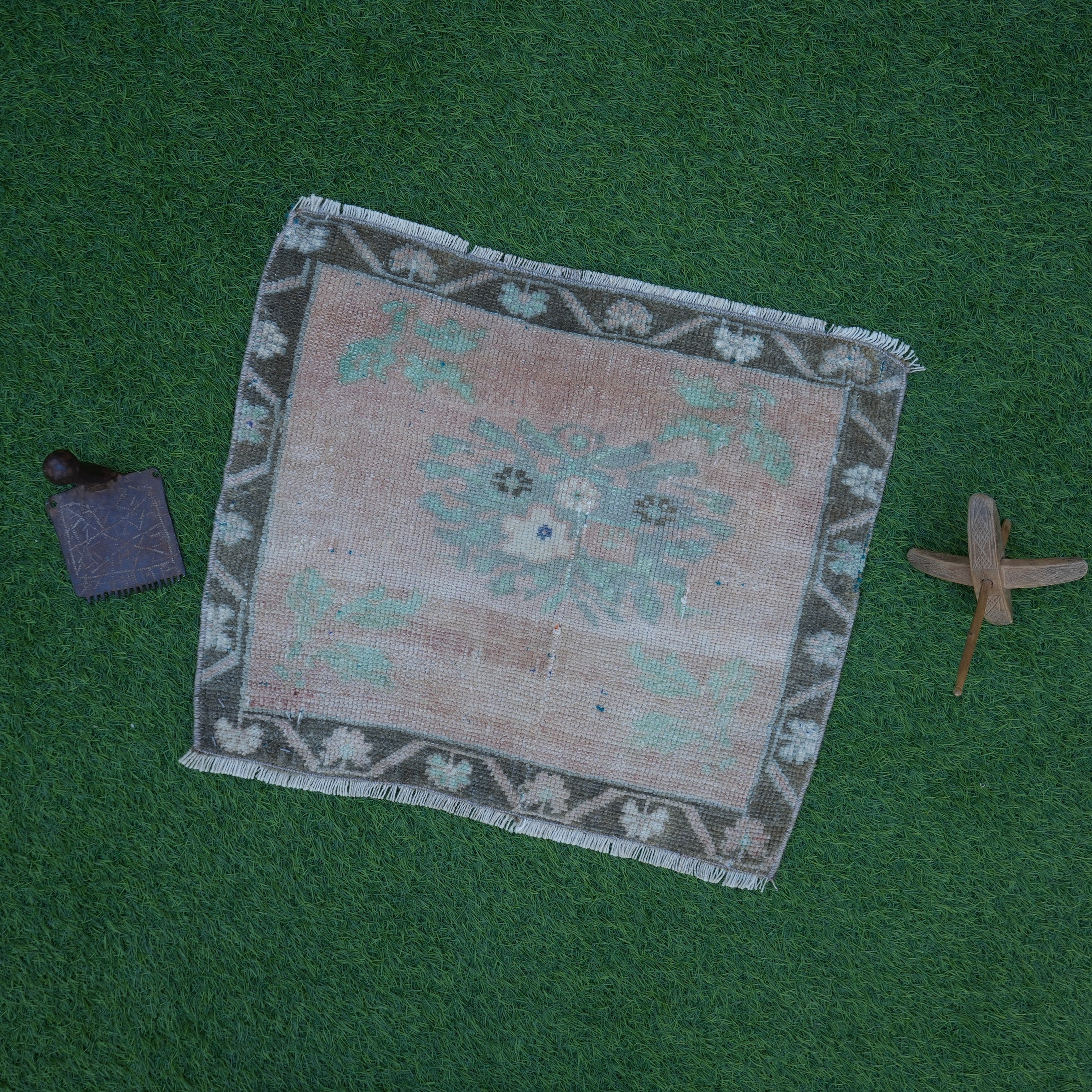 Nanice - Small Square Rug