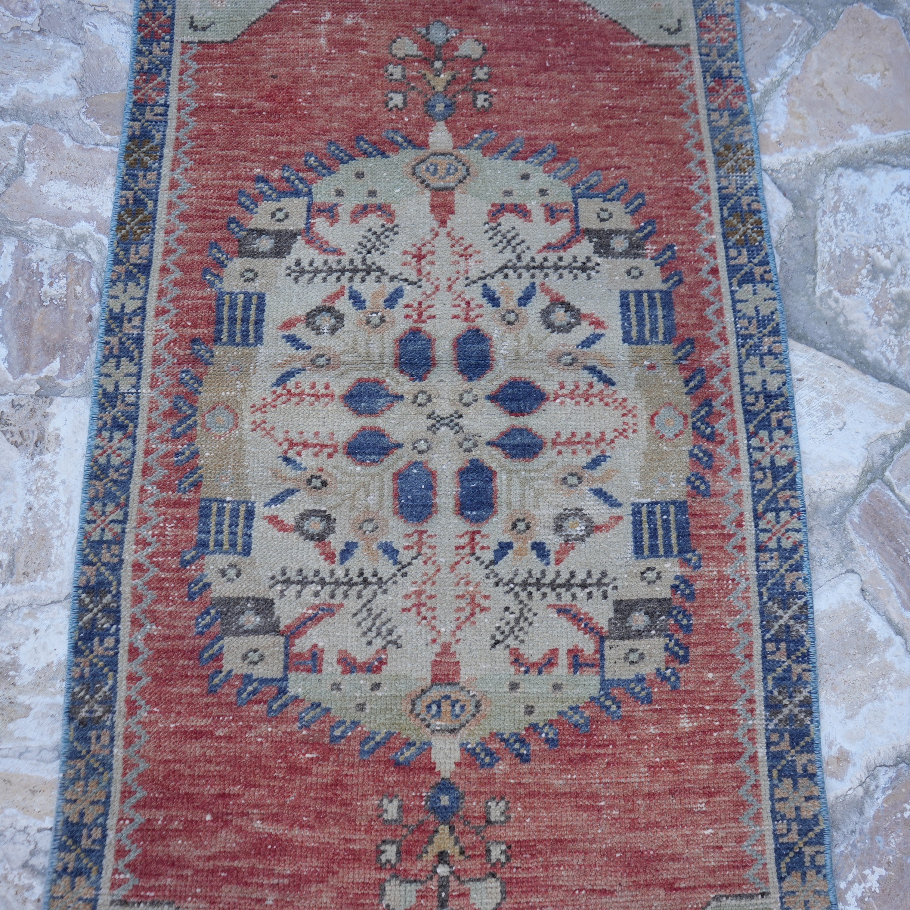 Nanny -Vintage Turkish Rug