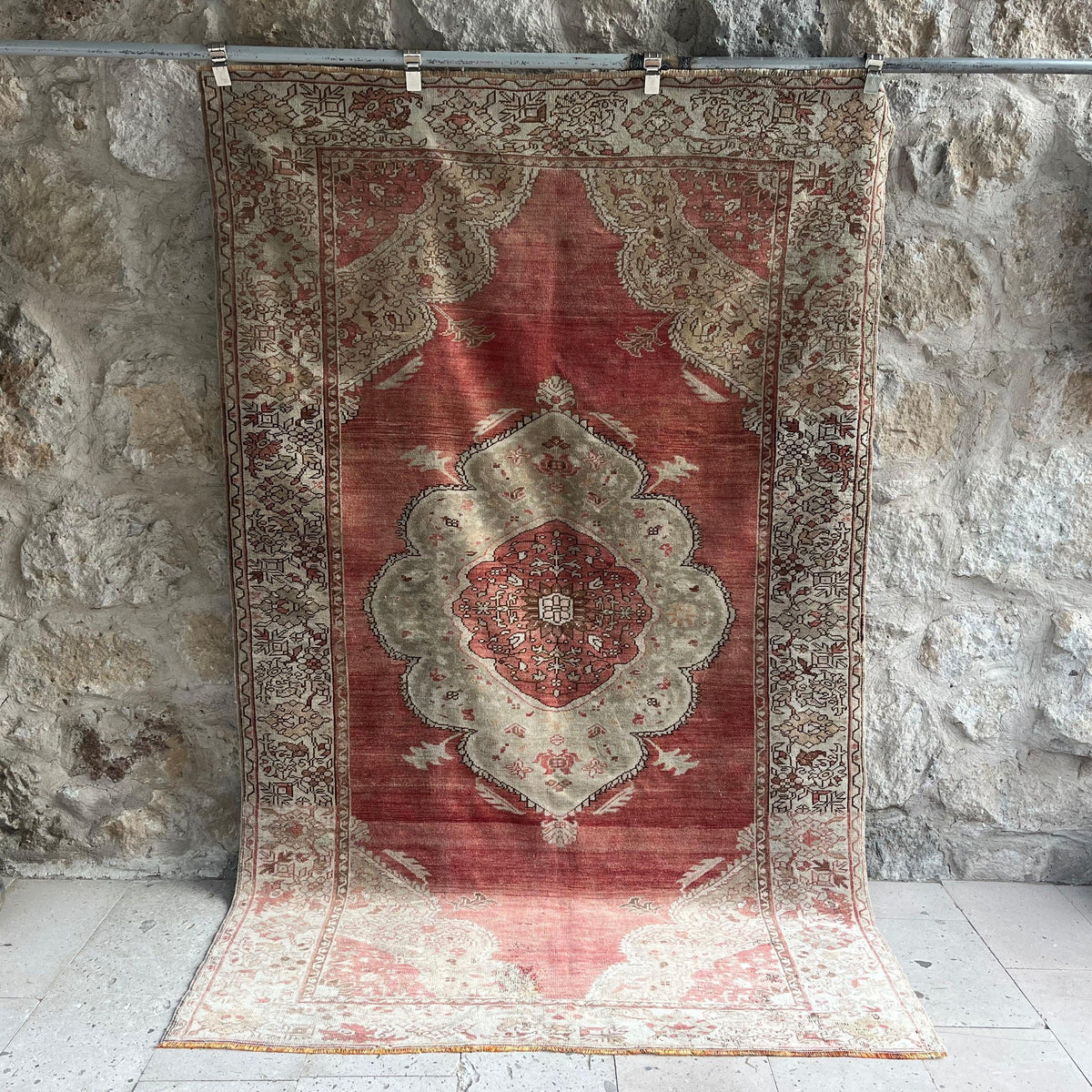 Red 5' x 8' oriental wool rug with medallion design, handmade in Turkey – Preston.